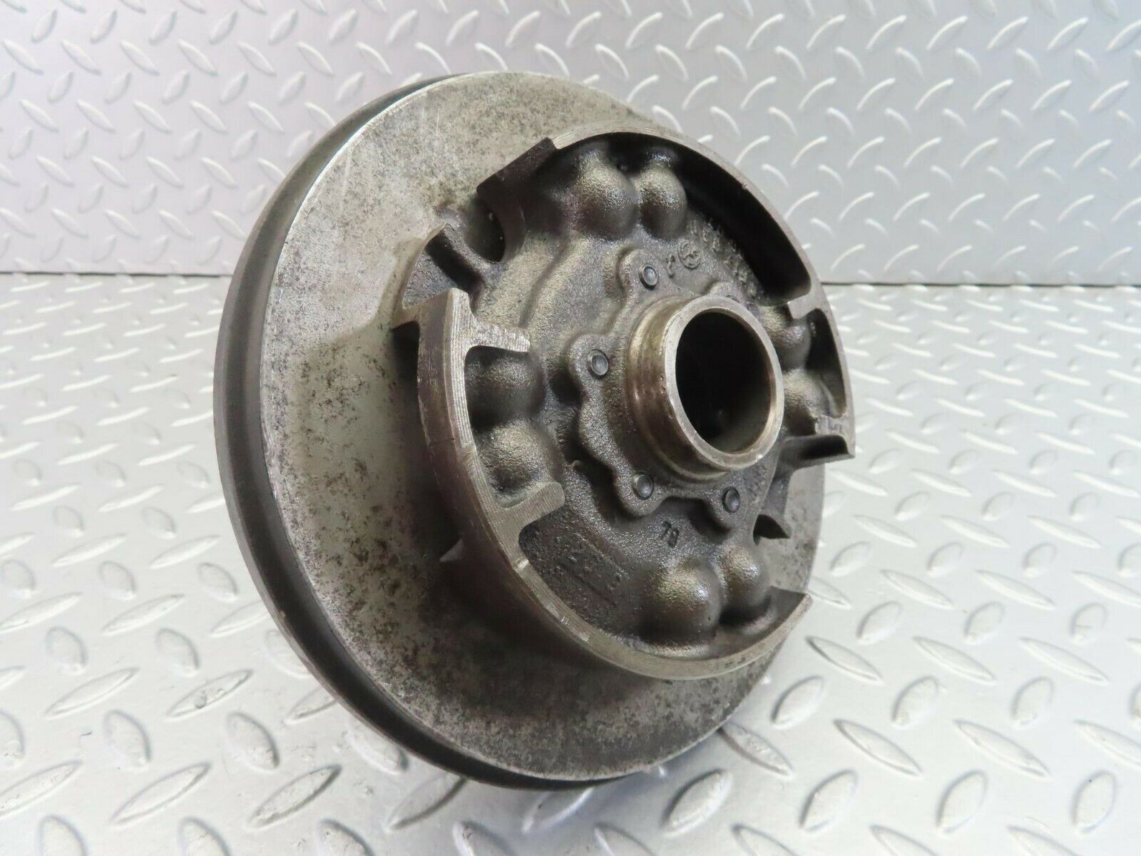 7557 Mercedes-Benz Crankshaft Vibration Damper With Pulley 6170310007