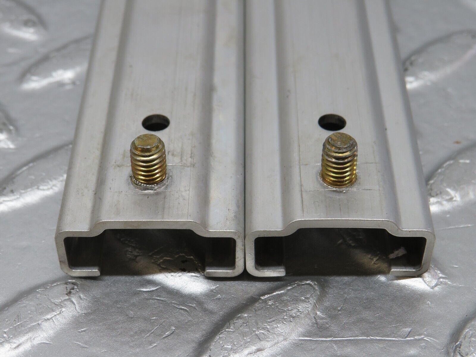 33826 Mercedes-Benz W201 190E 2.0L Window Holder Regulator Accessories