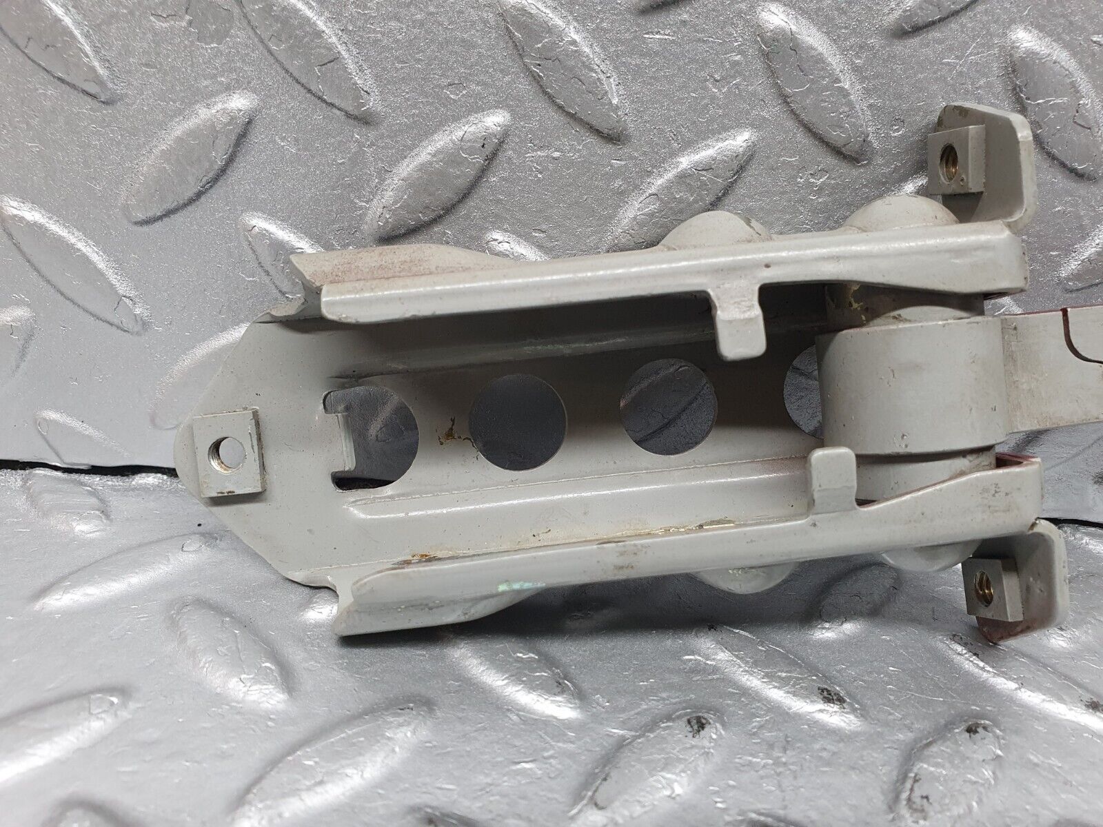 41076 Mercedes-Benz W126 300SE Door Safety Check Strap Front