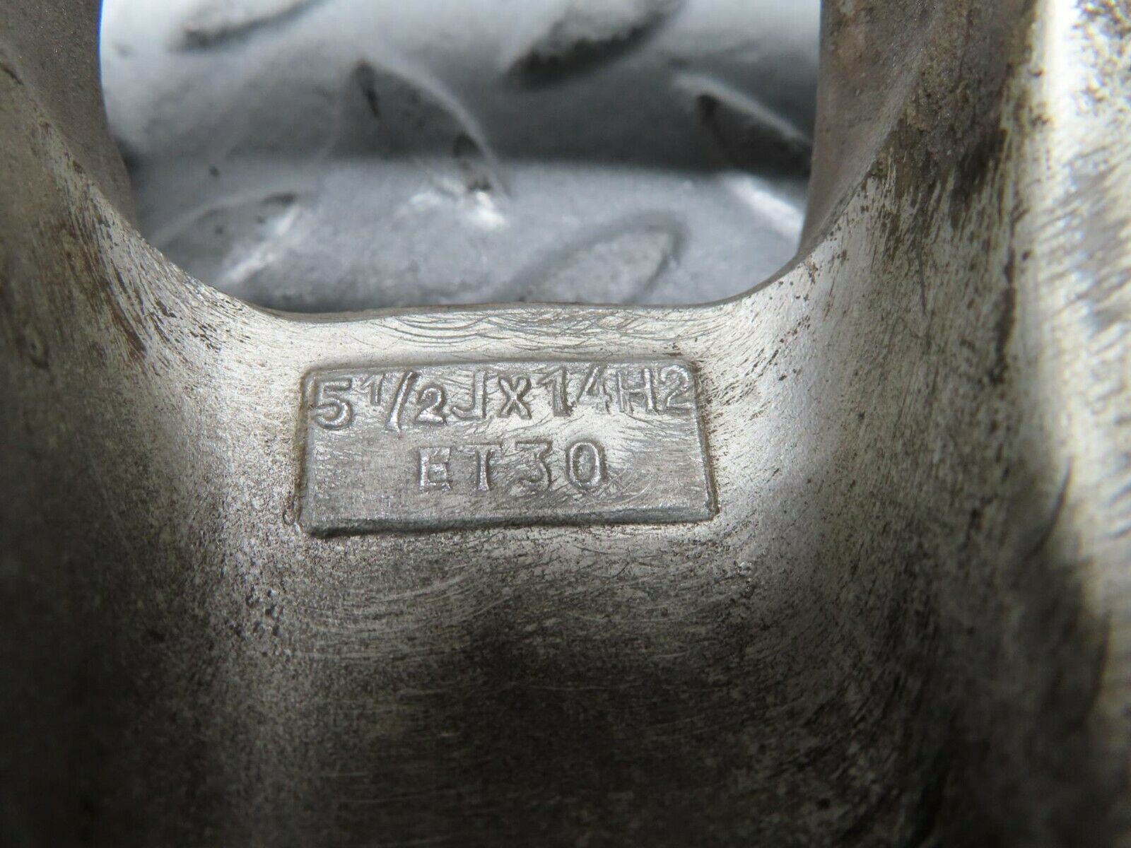 12140 Mercedes-Benz Alloy Wheel Mexican Hat 5.5Jx14H2 ET30 1234001702