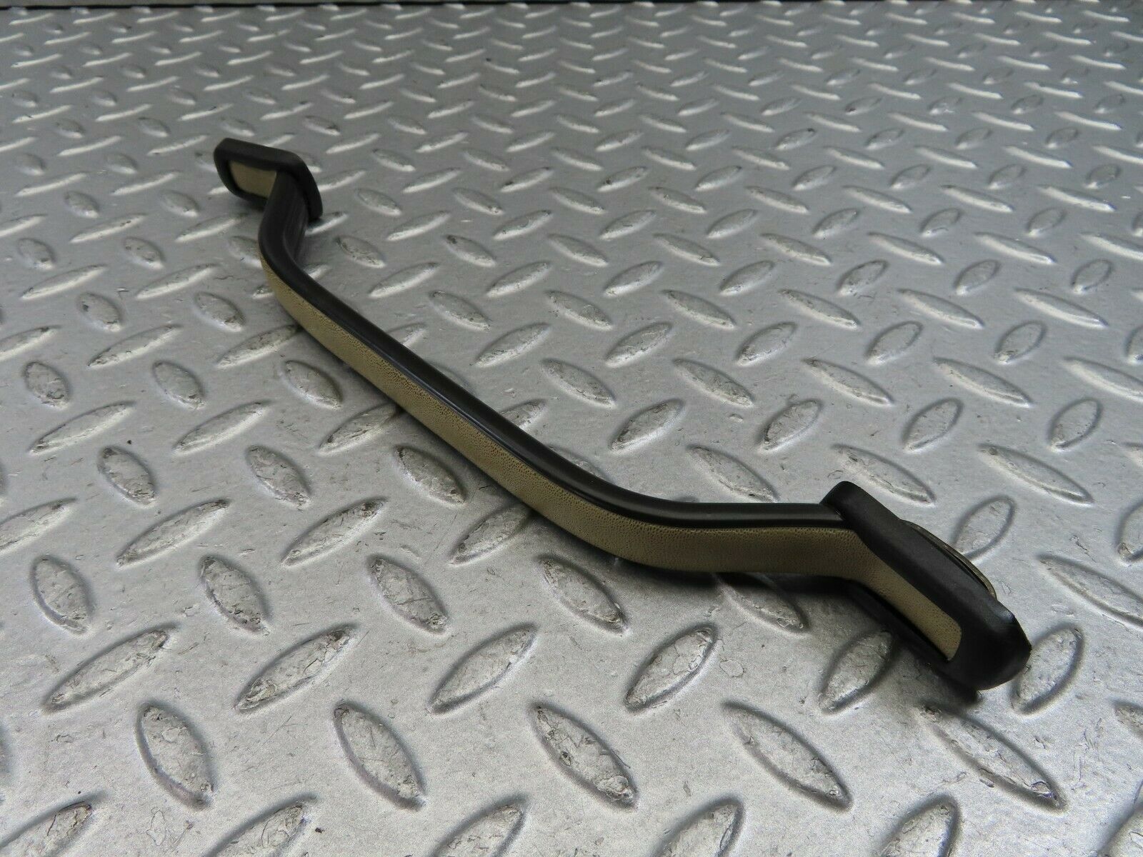 9645 Mercedes-Benz C123 280CE Coupe Interior Roof Grab Handle Front Left