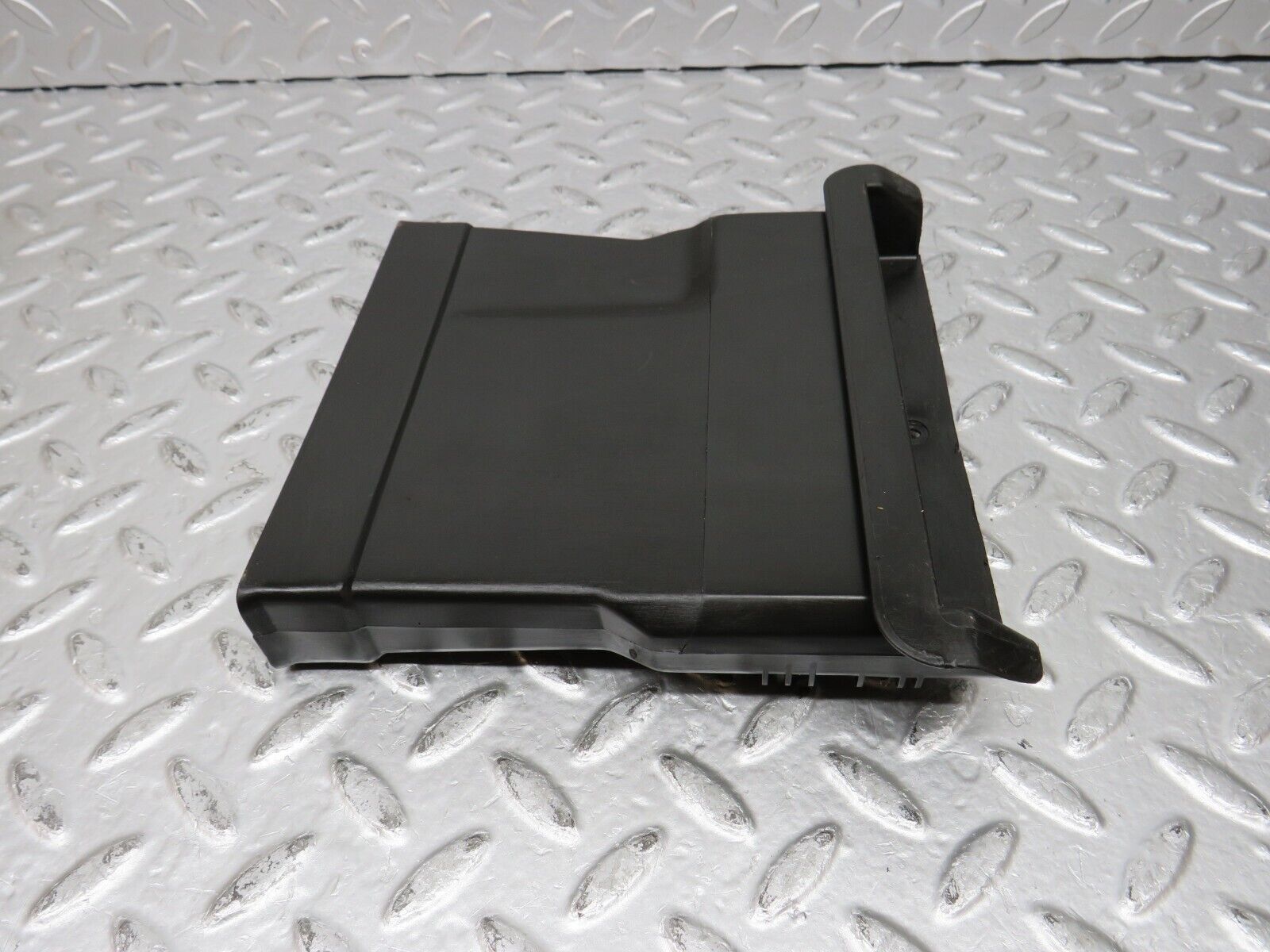 31312 Mercedes-Benz S124 220TE Ventilation Air Duct Under Seat 1248312946