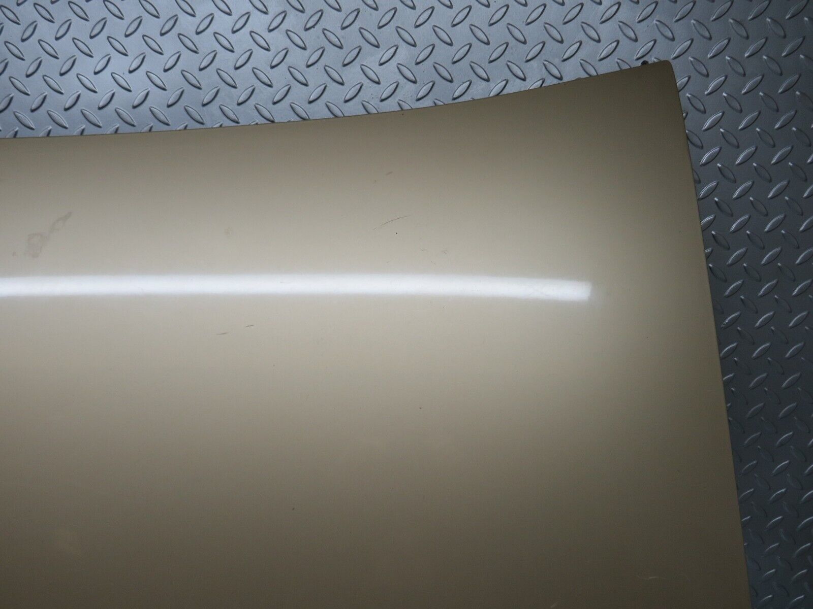 27331 Mercedes-Benz W123 280E Boot Lid Trunk Door