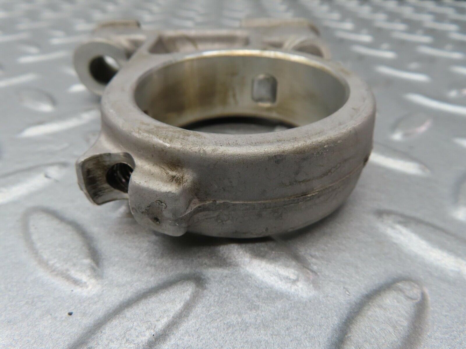 16551 Mercedes-Benz C107 350SLC Coupe Camshaft Tower Bearing 1160512112