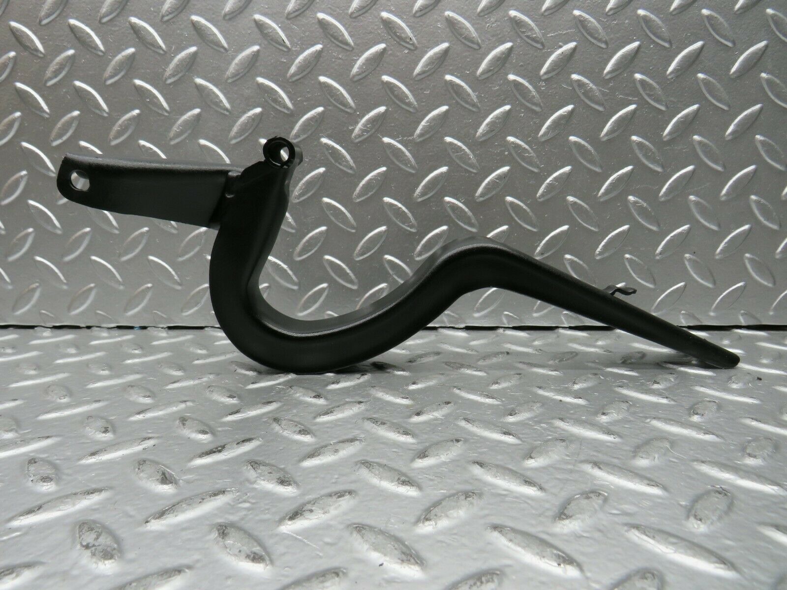 23050 Mercedes-Benz C123 230CE Coupe Trunk Lid Hinge Left Side 1237500187