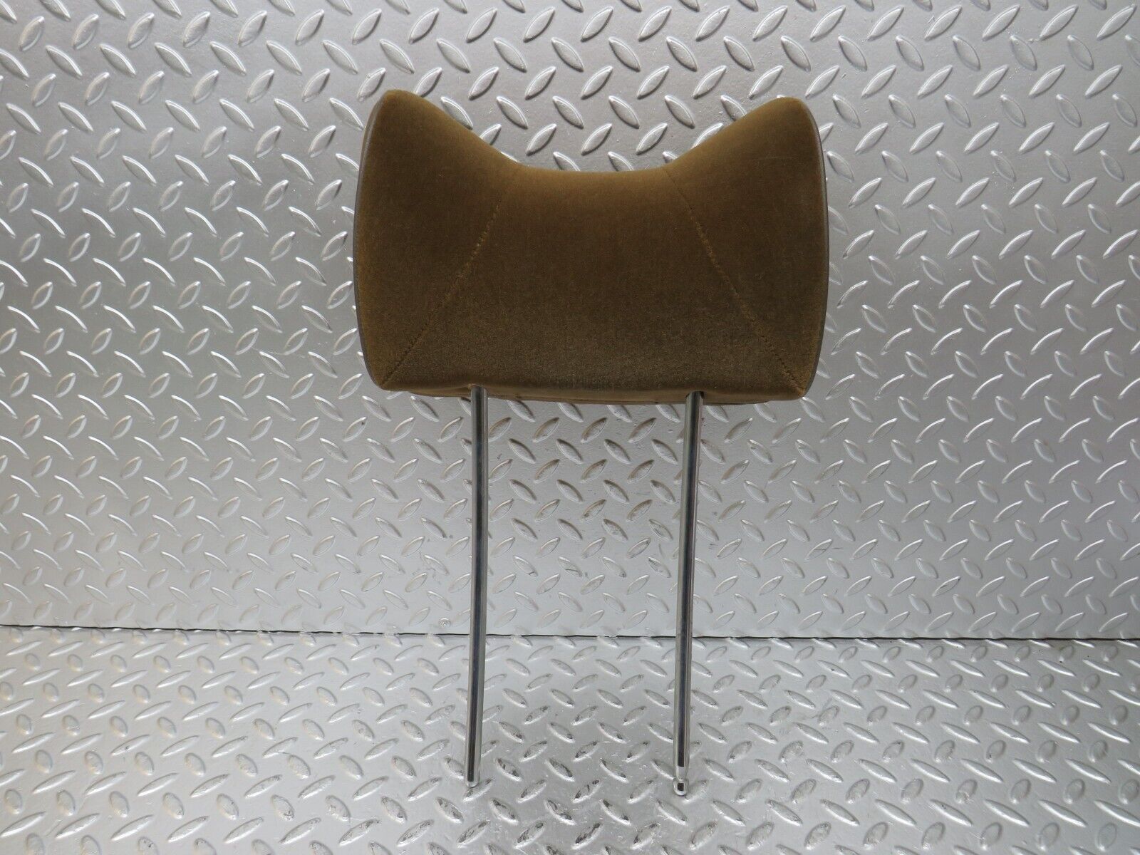 26315 Mercedes-Benz W116 450SE Front Headrest Brown