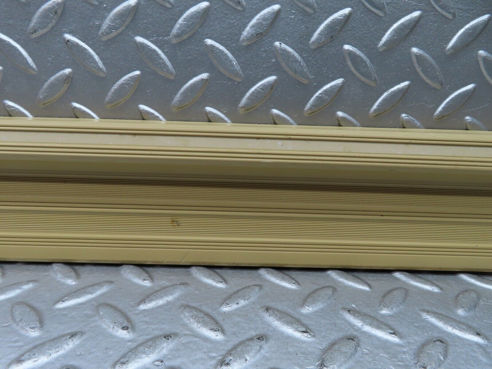 21032 Mercedes-Benz W123 230E Front Right Door Sill Trim Beige