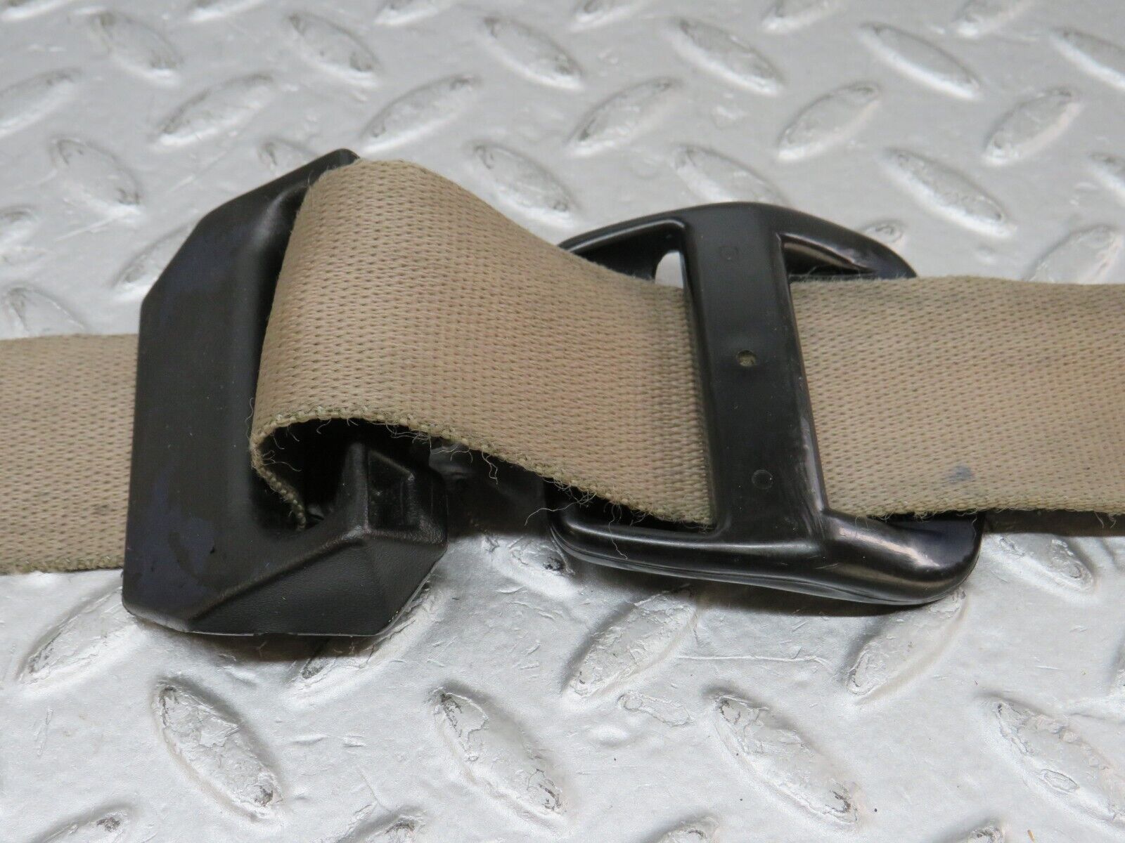 36827 Mercedes-Benz R129 300SL-24 Front Right Seat Belt With Buckle 1298601469