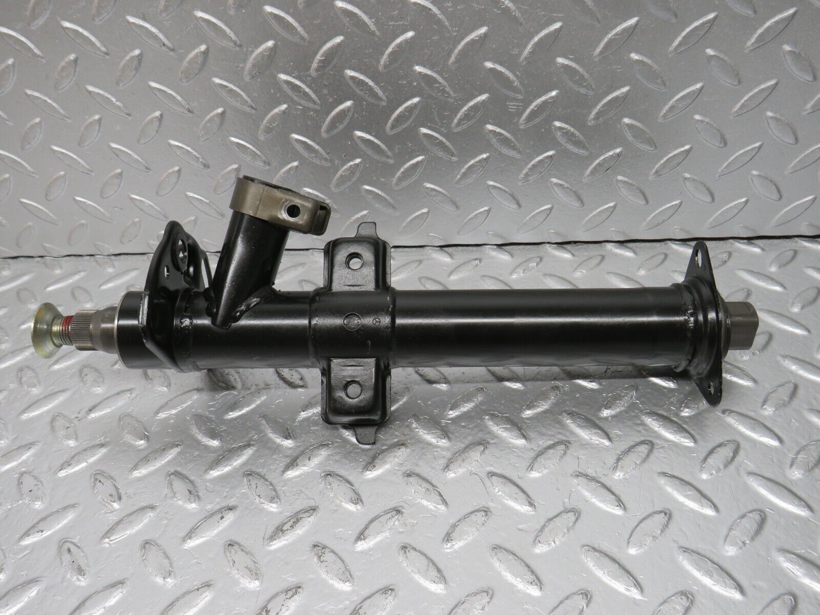 33784 Mercedes-Benz W201 190E 2.0L Steering Column