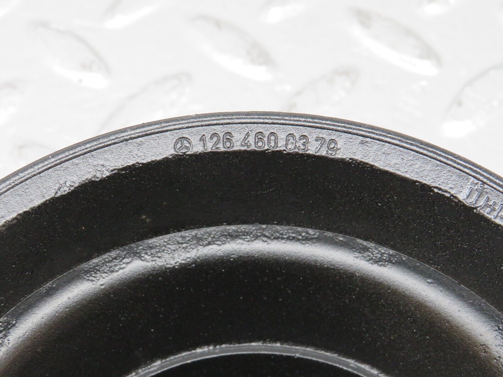 38104 Mercedes-Benz A124 320E Cabriolet Water Pump Pulley 1264600379