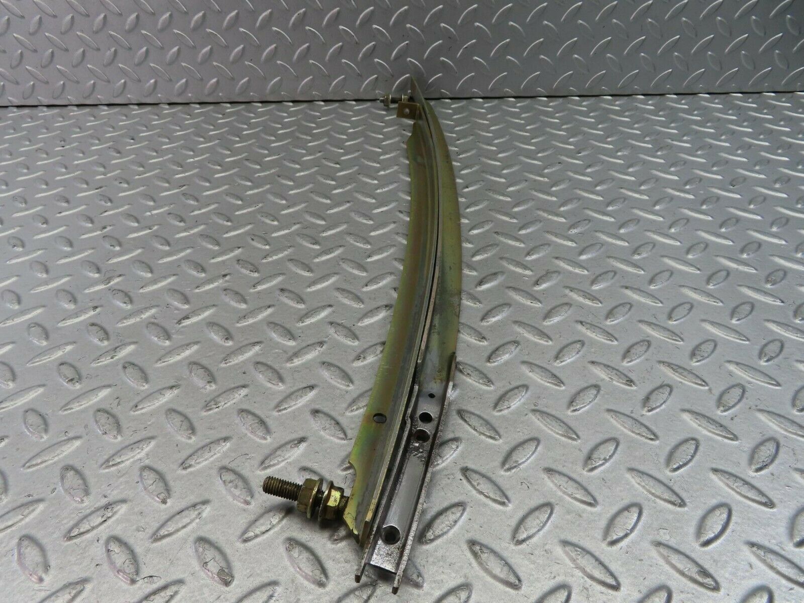 9726 Mercedes-Benz C123 280CE Coupe Front Left Door Window Channel Pair