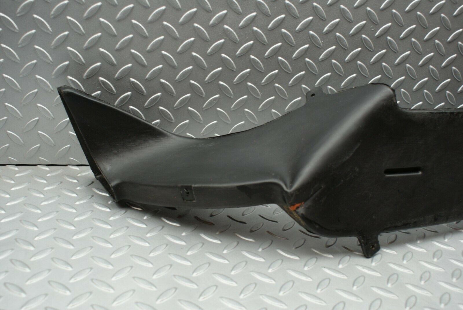 3222 Mercedes-Benz W115 220D Air Duct Heater Ventilation Right 1158310245