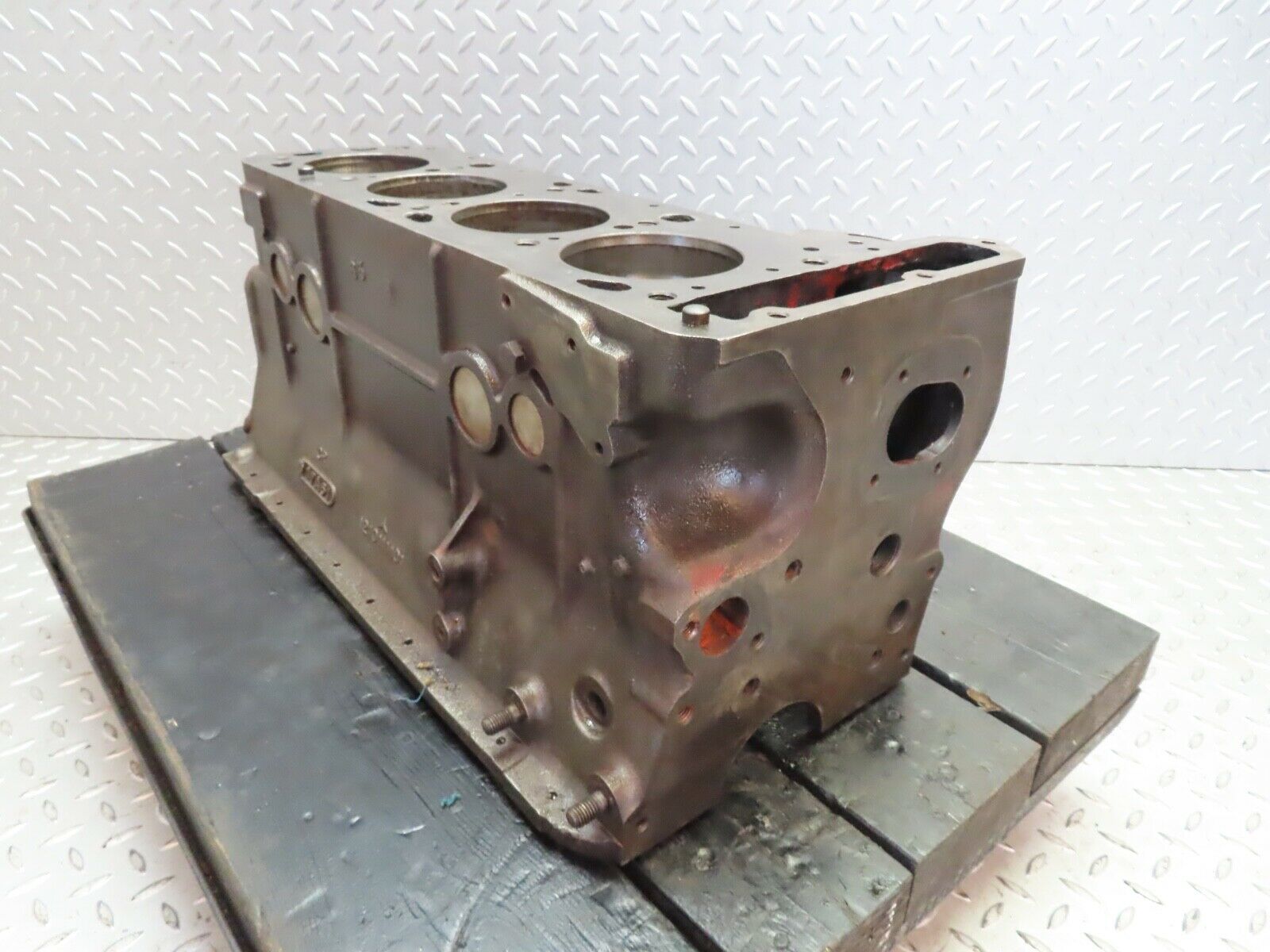 19292 Mercedes-Benz W120 W121 Engine Block 1210111101 M121.920