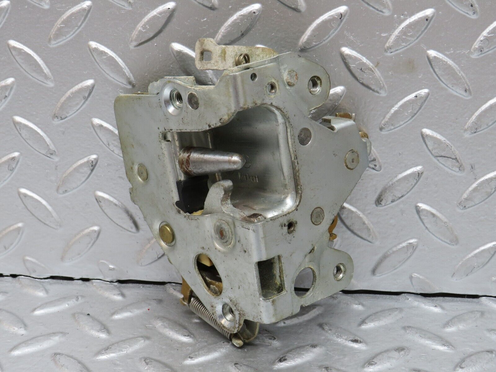 27954 Mercedes-Benz W123 280E Rear Left Door Lock Mechanism