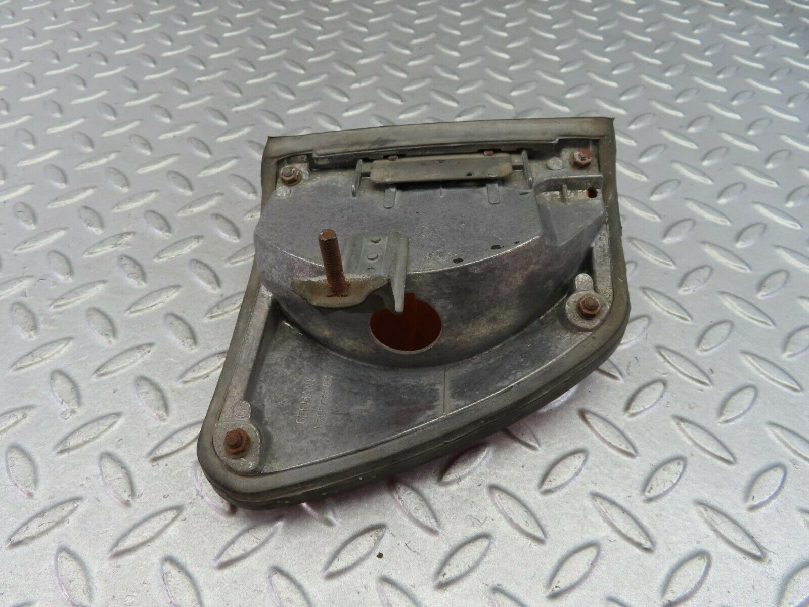 8106 Mercedes-Benz W116 Indicator Light Front Left 1305233001