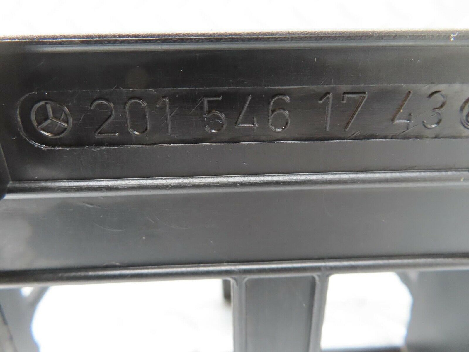 14680 Mercedes-Benz W201 190E ECU Bracket 2015461743