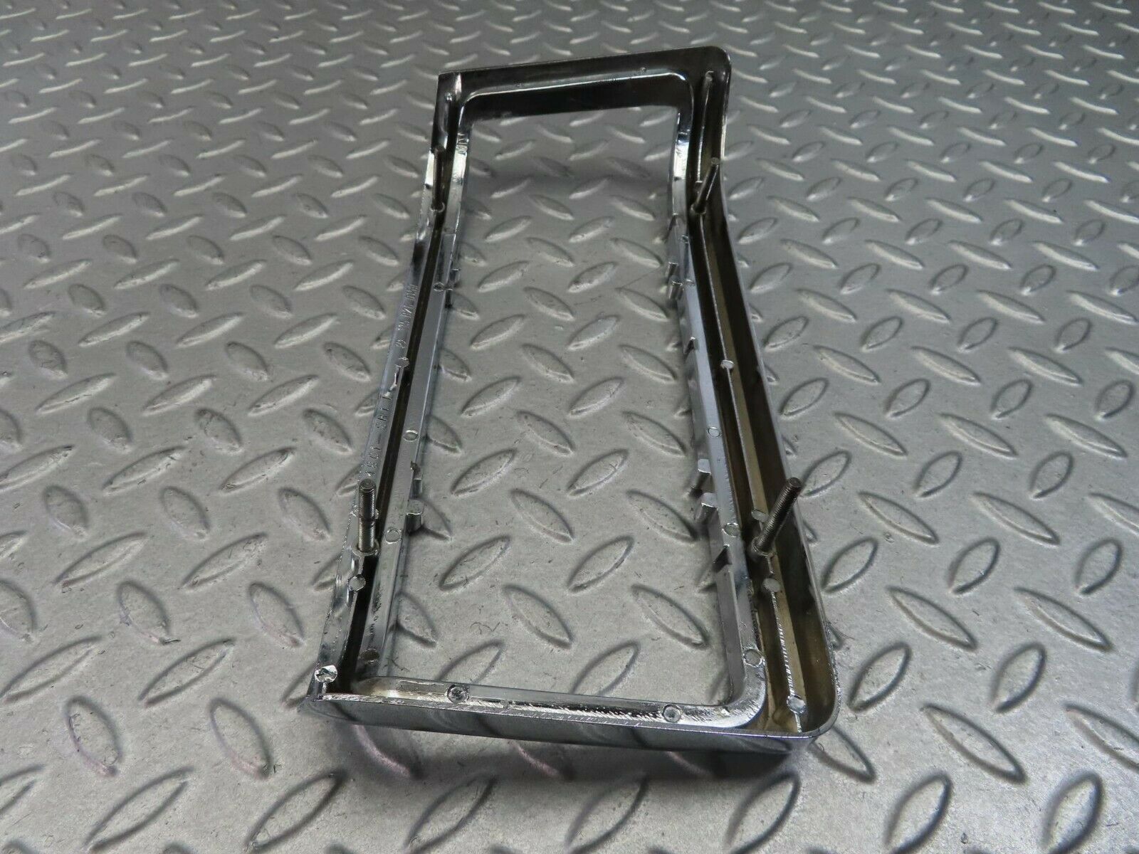 8513 Mercedes-Benz W115 Tail Light Chrome Frame Left 1158260159