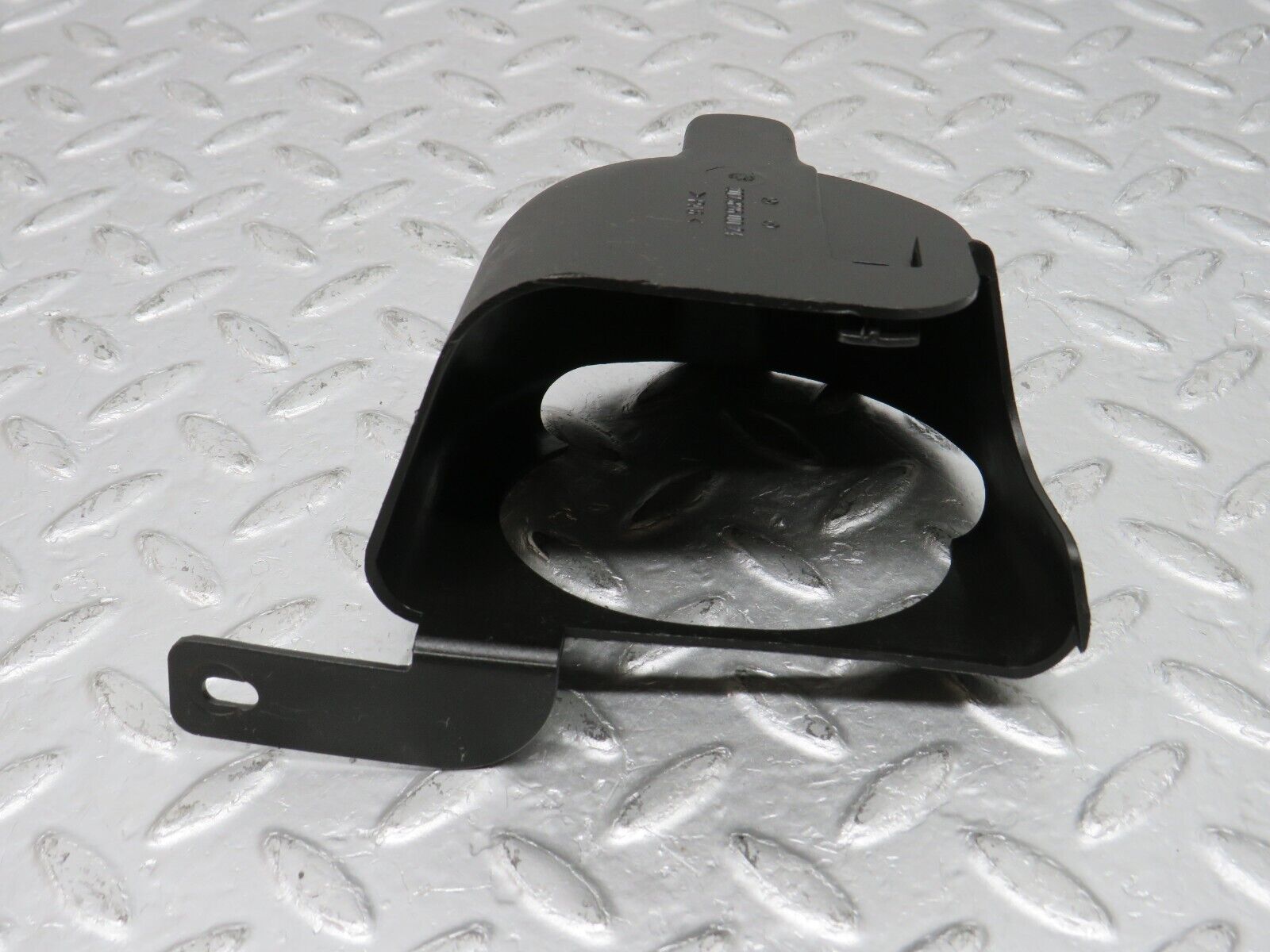 33293 Mercedes-Benz W202 C180 Horn Surround Cover 2028260024