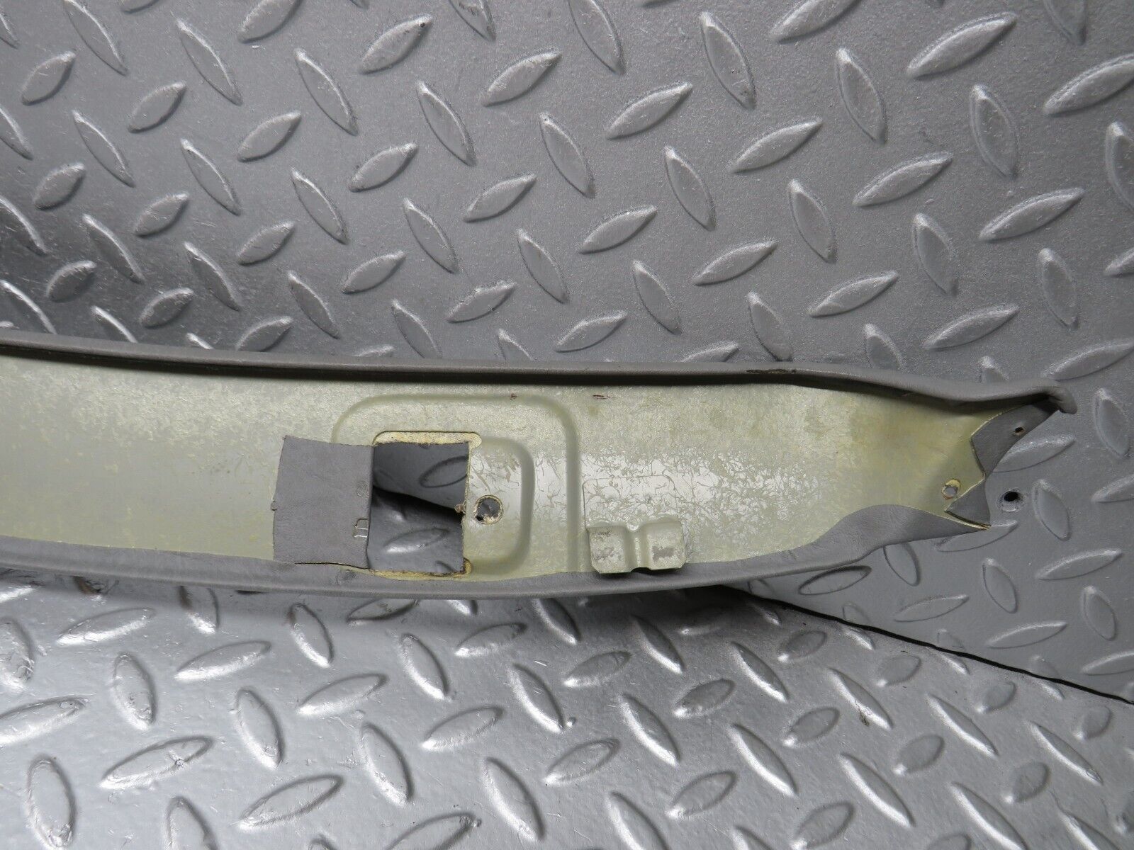 39335 Mercedes-Benz R129 320SL Coupe Headlining Cover Trim Grey