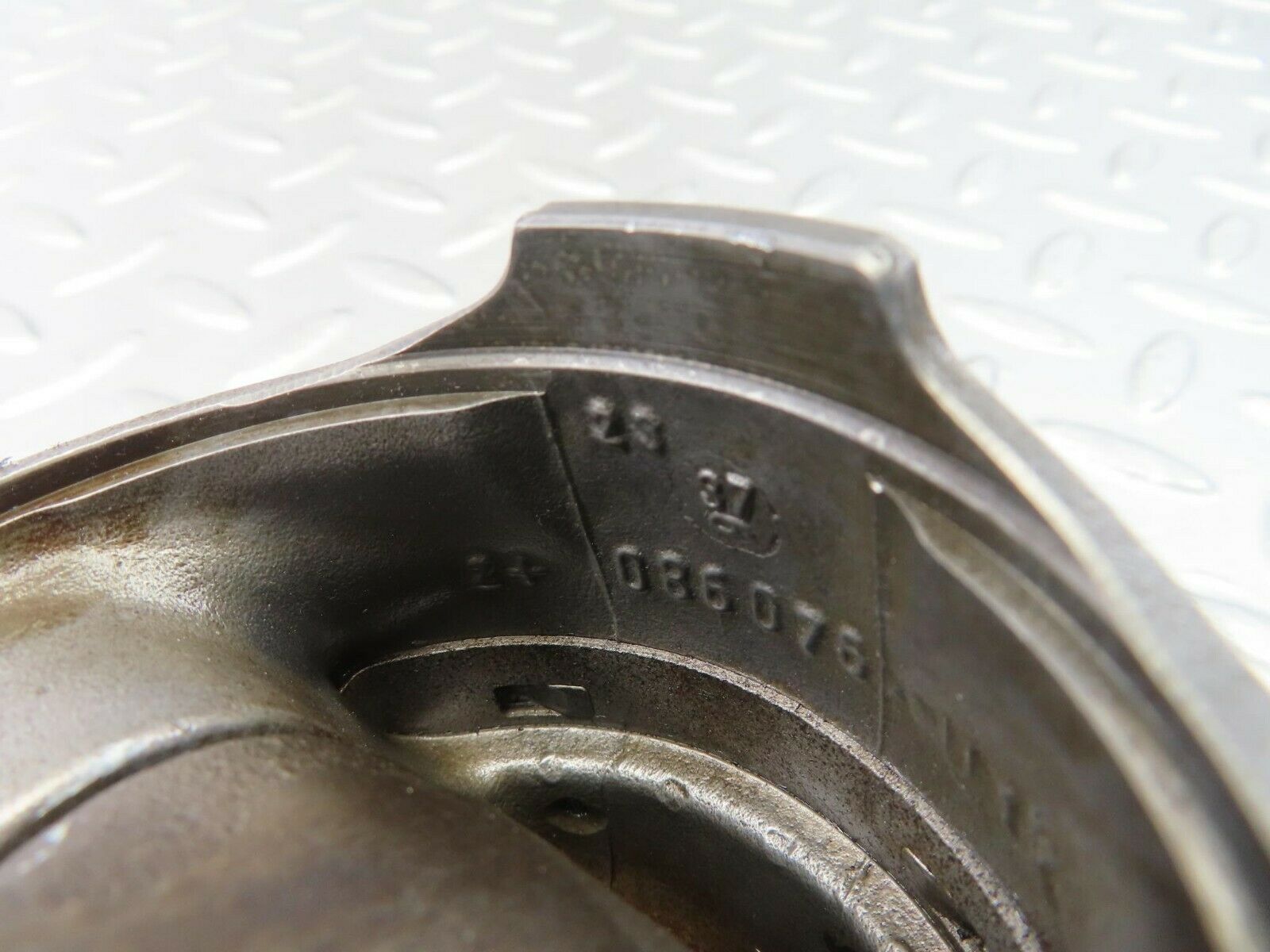 9888 Mercedes-Benz C123 280CE Coupe Piston With Connecting Rod 86.976 mm