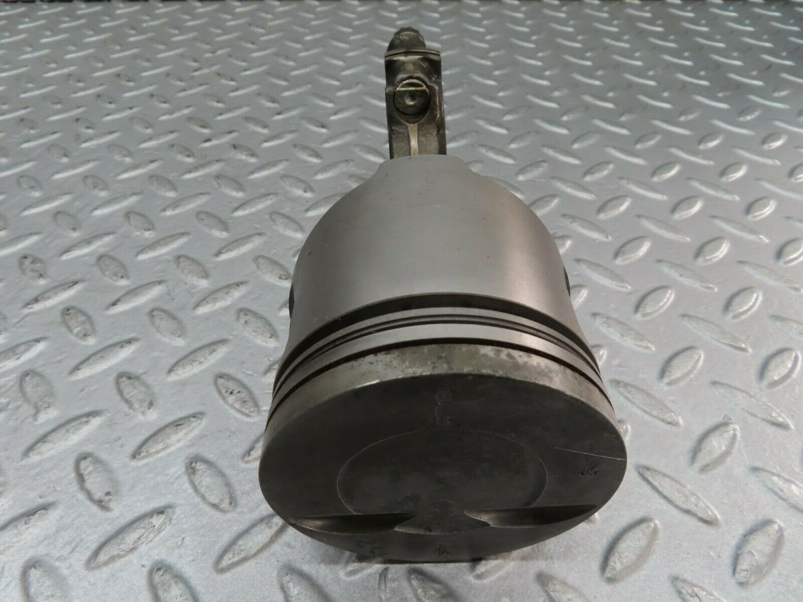 16571 Mercedes-Benz C107 350SLC Coupe Piston With Connecting Rod 92 mm