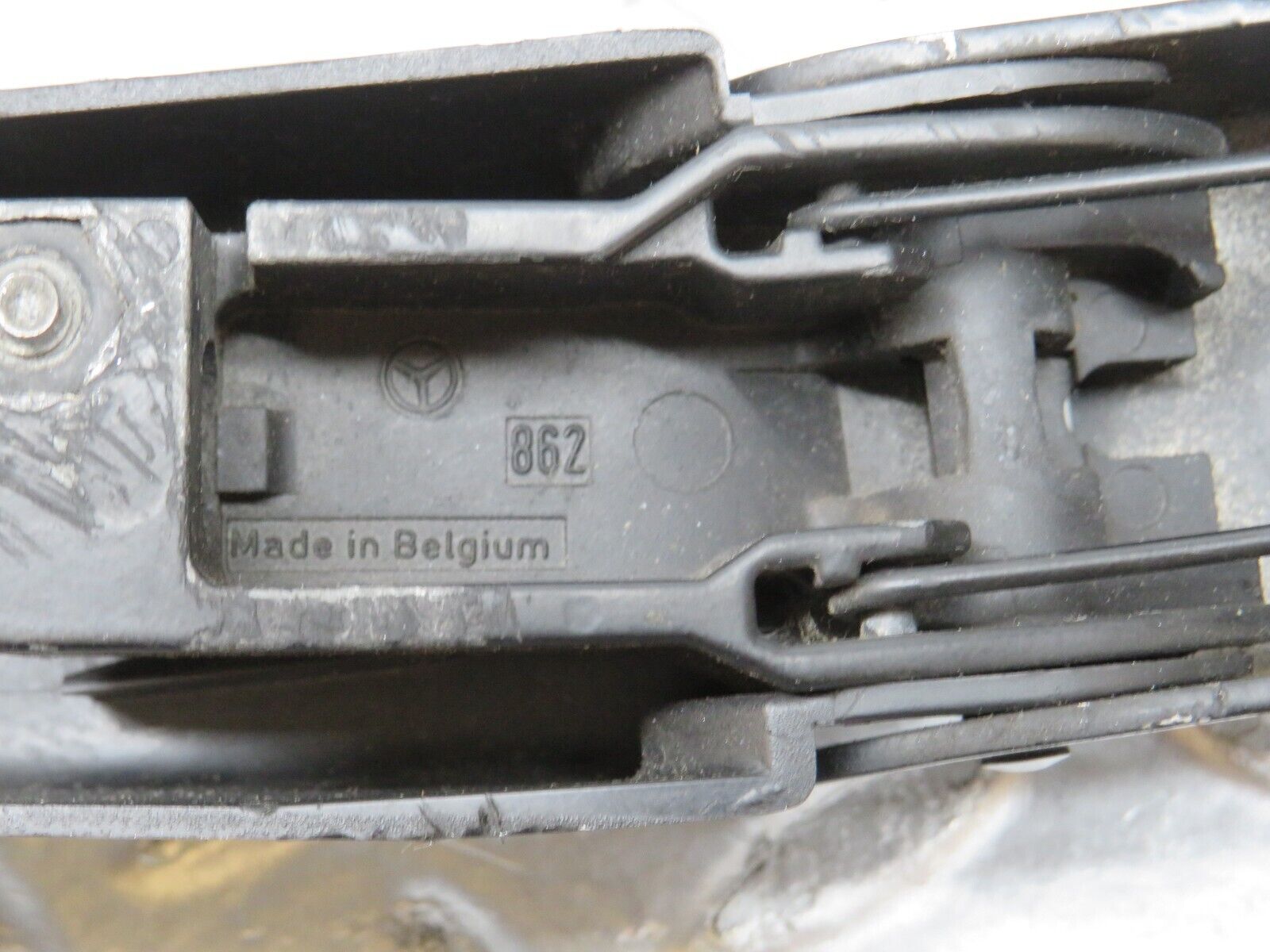 35306 Mercedes-Benz W140 Wiper Arm Right Bosch