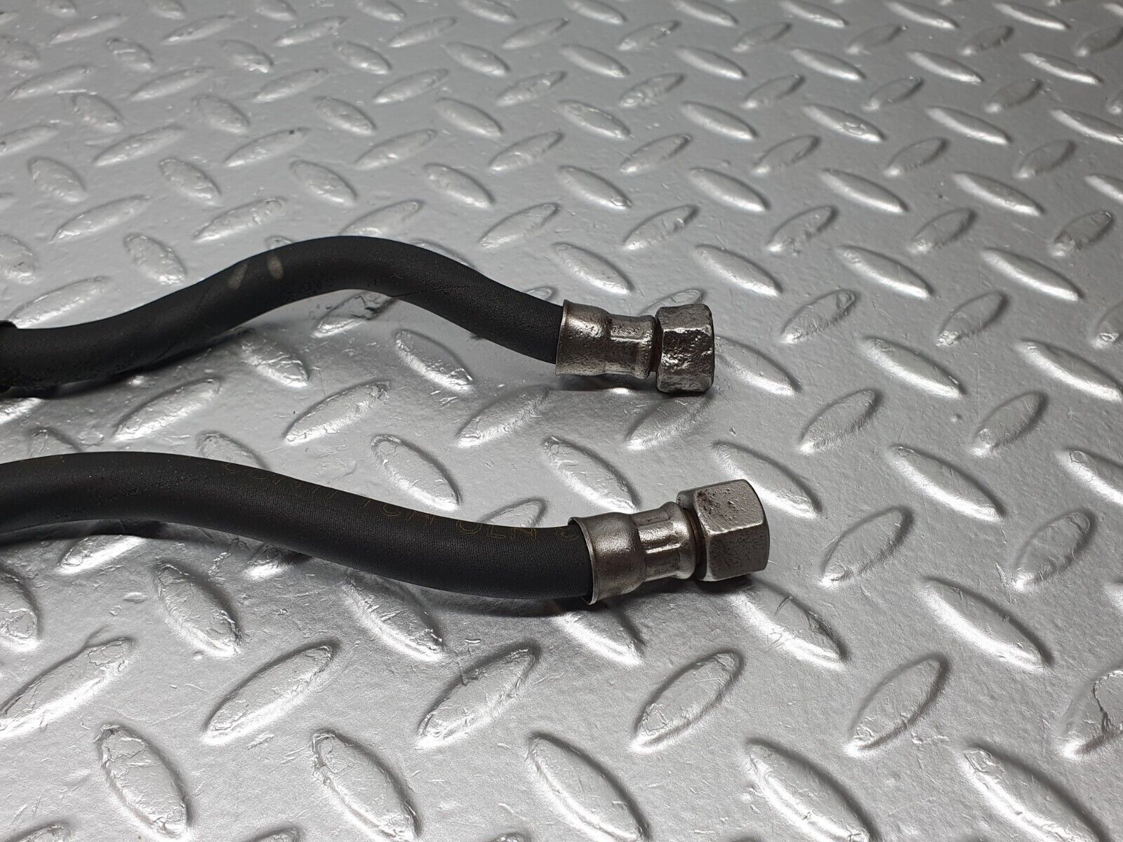 40753 Mercedes-Benz W123 300D Power Steering Oil Hose Pipe