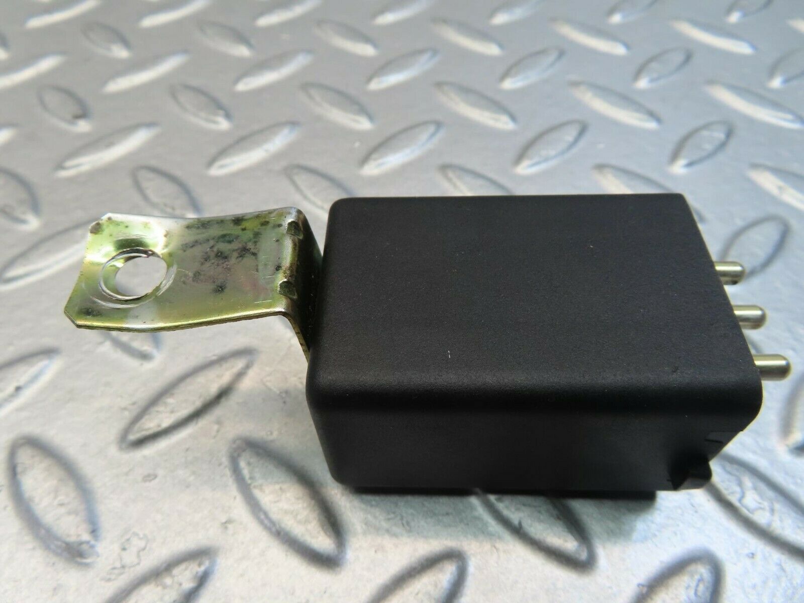 11484 Mercedes-Benz C123 230CE Coupe Rear Heated Window Relay 1078200010