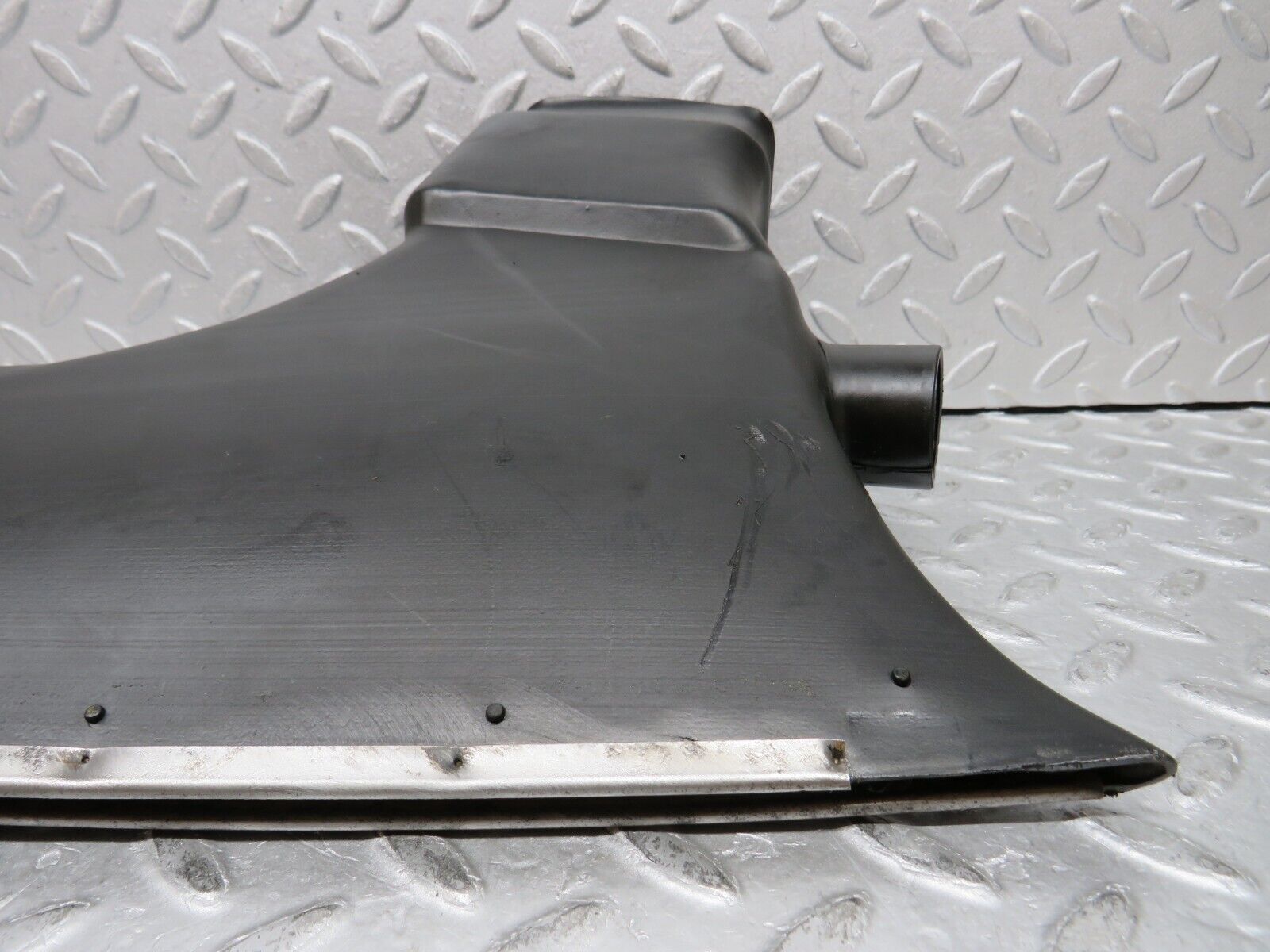 37429 Mercedes-Benz W109 300SEL Dashboard Air Vent Duct Right Side