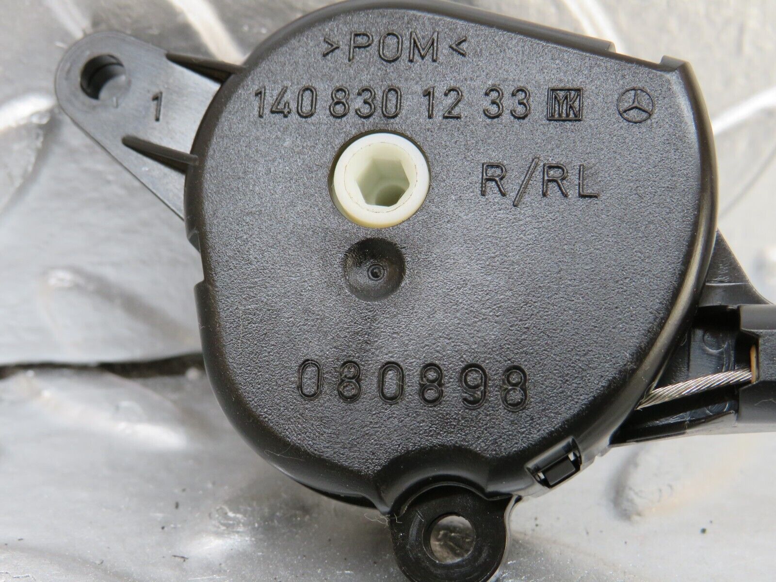 24928 Mercedes-Benz W140 S320 Heater Flap Motor Actuator 1408301233