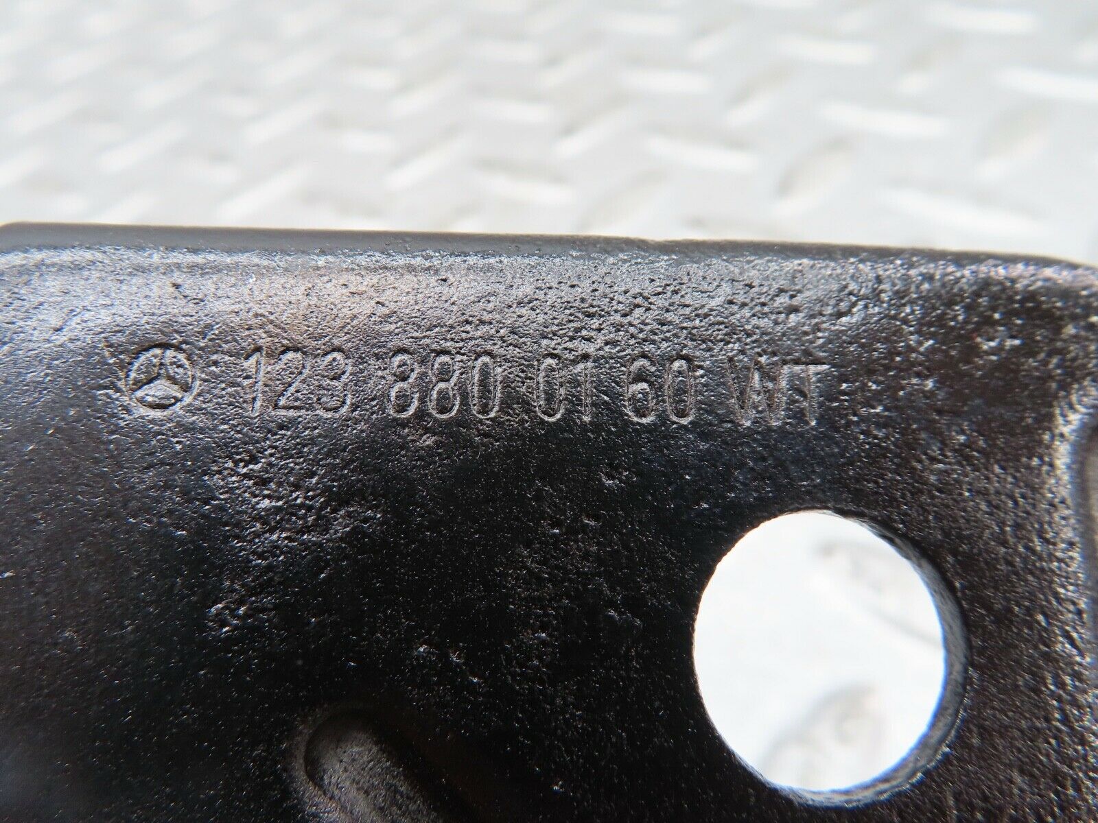 17058 Mercedes-Benz C123 280CE Coupe Bonnet Safety Latch 1238800160