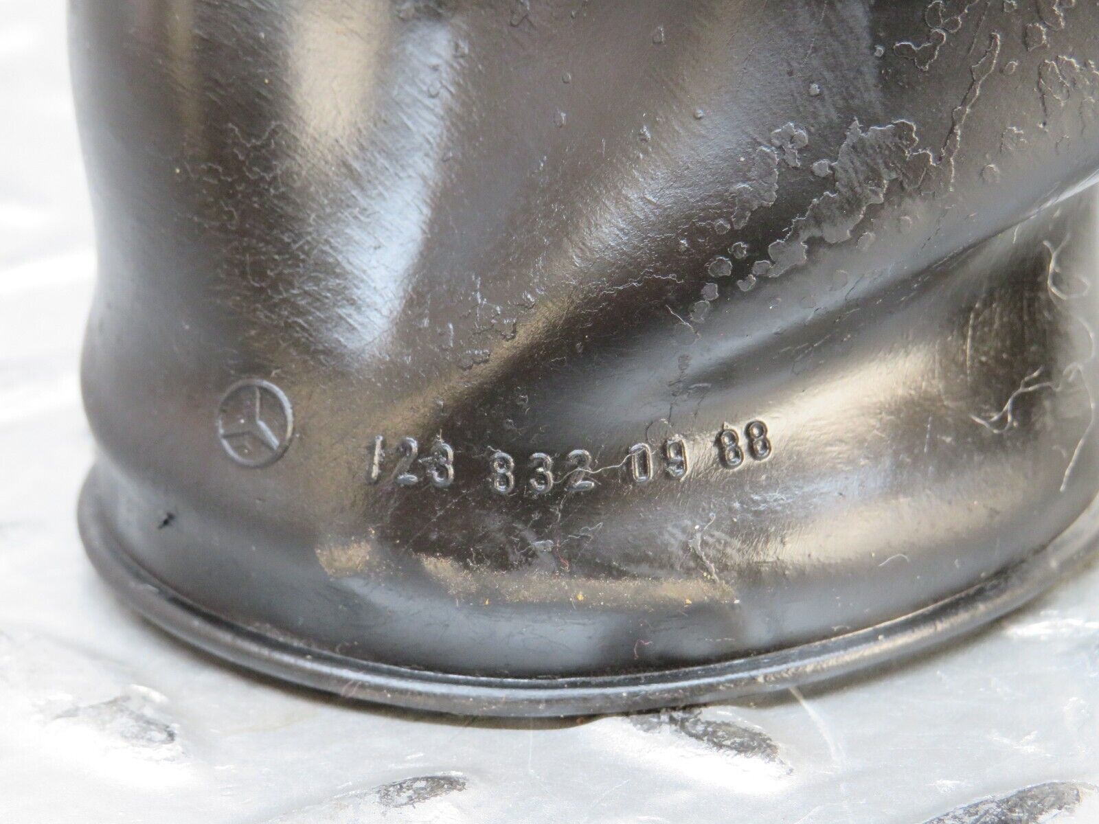 28264 Mercedes-Benz S123 240D Wagon Air Duct Rubber Hose 1238320988