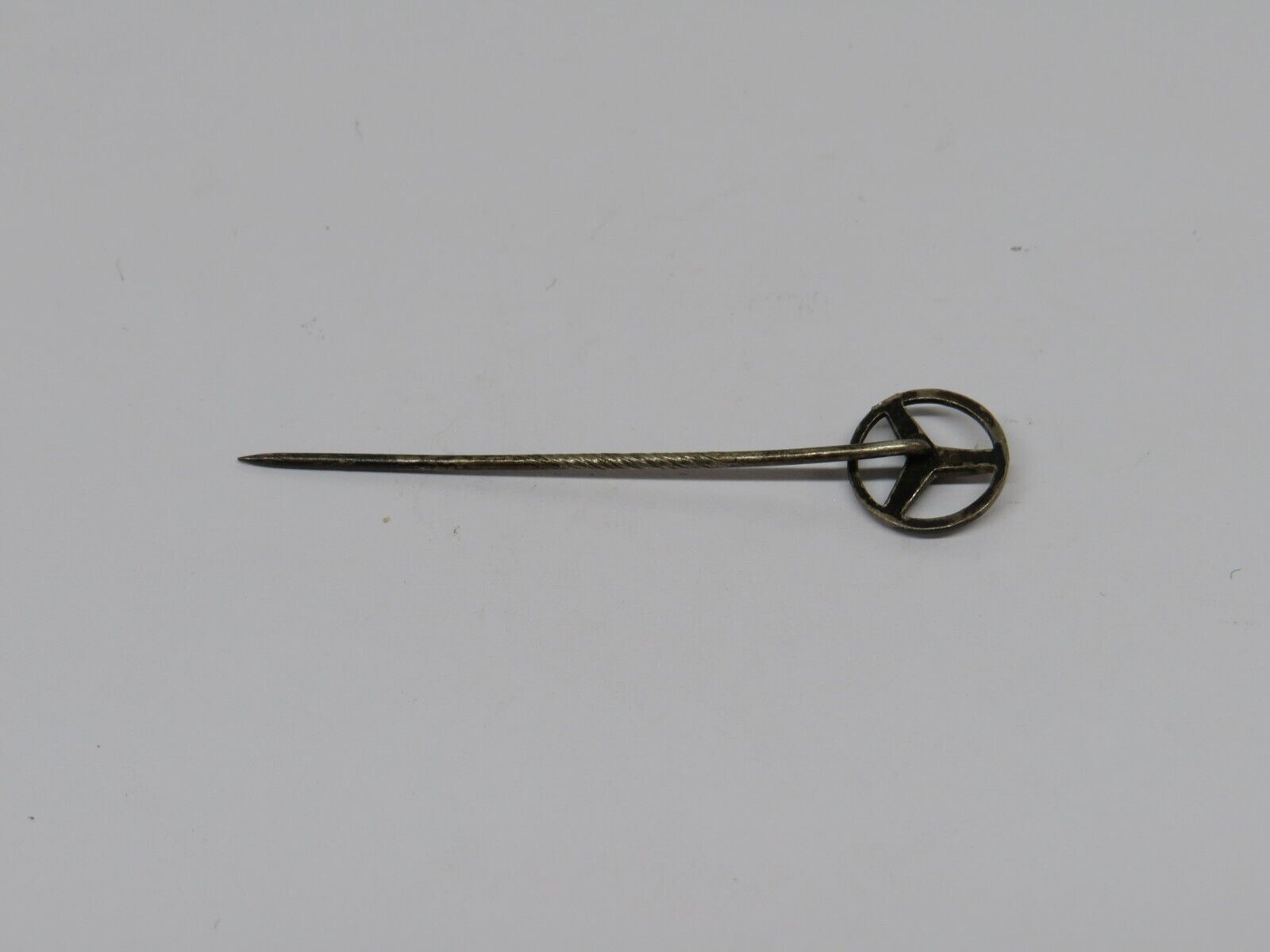 37511 Mercedes-Benz Vintage Lapel Pin Badge