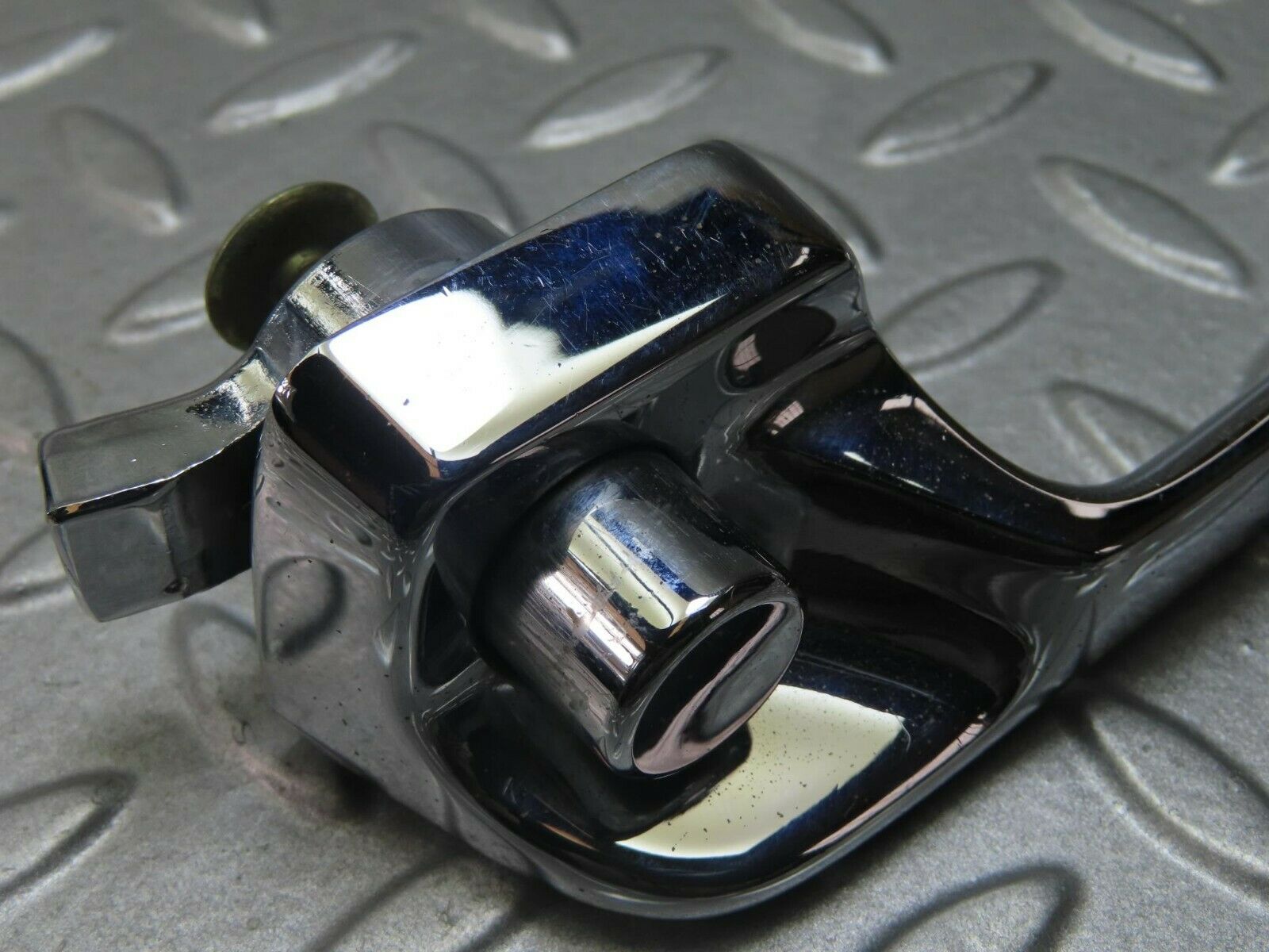 8805 Mercedes-Benz W115 Chrome Door Handle Rear Left 1157660301