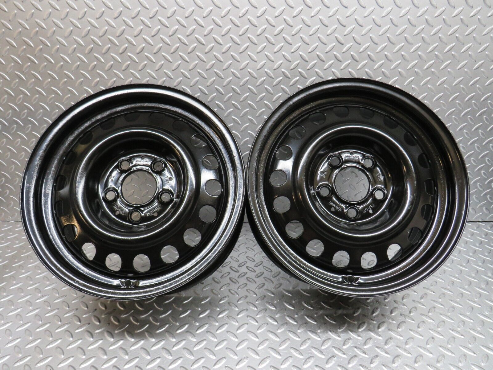 31607 Mercedes-Benz Steel Wheel Set 6Jx15H2 ET49 1244001202