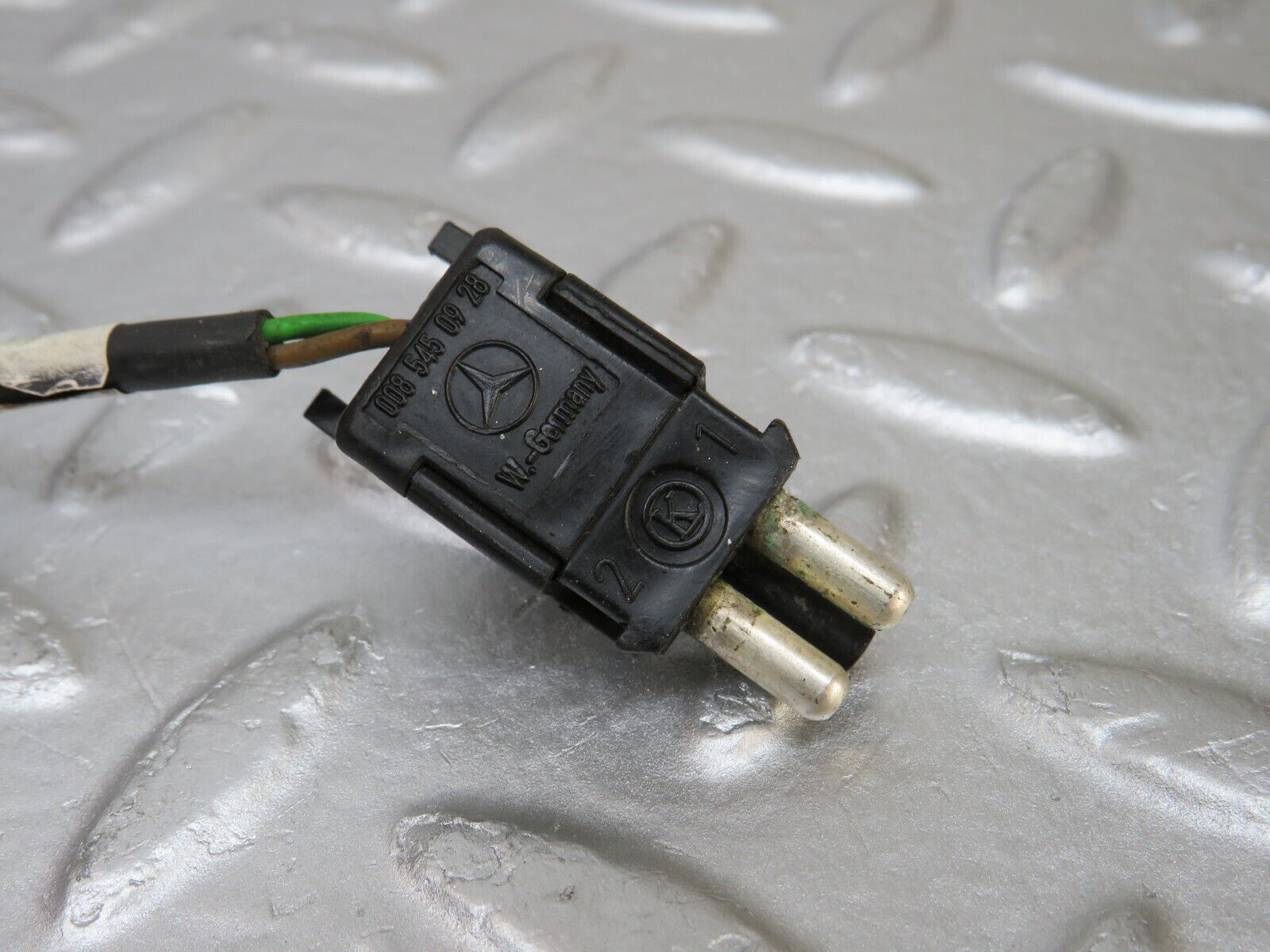 36673 Mercedes-Benz W201 190E 2.0L Throttle Body Valve & Sensor 0021400453 0055459824 240124/001/002