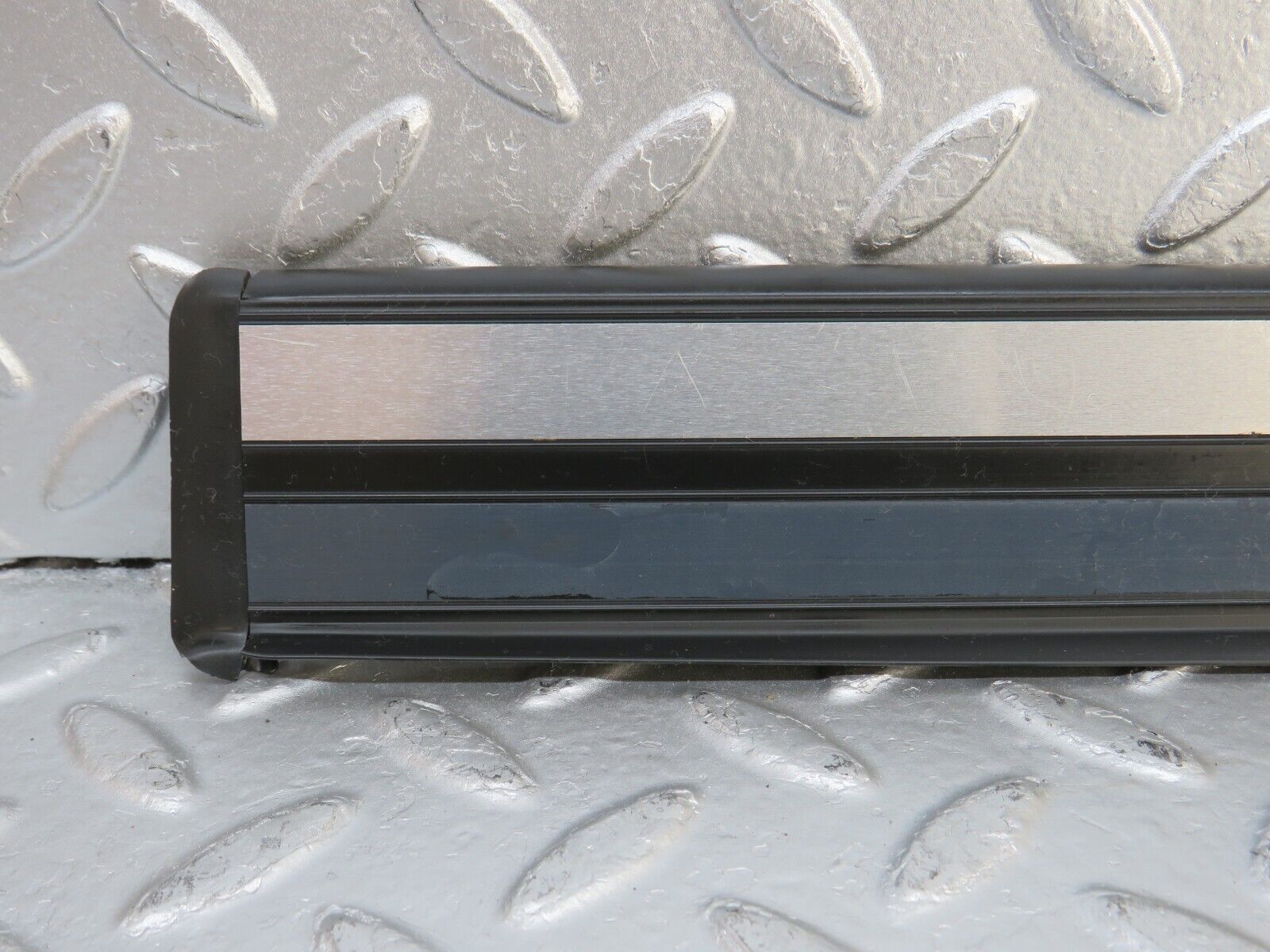 33251 Mercedes-Benz W202 C180 Rear Door Sill Trim 2026800335