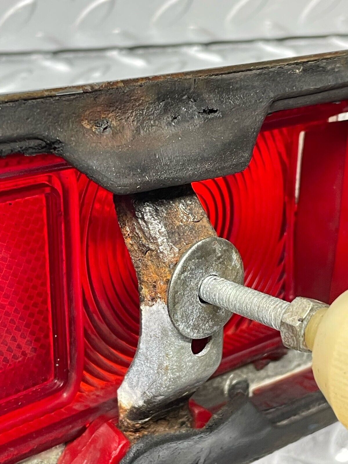 40342 Mercedes-Benz W110 230 Tail Light Lens Right Side Hella BS2516 Gr1