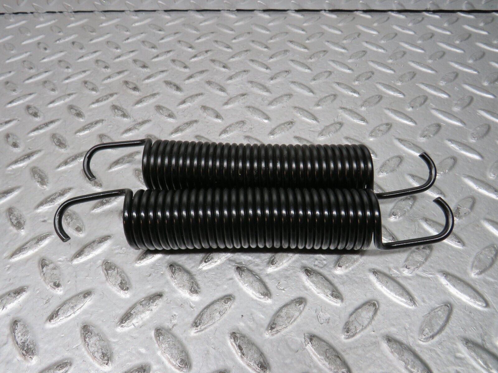 28764 Mercedes-Benz W123 230E Trunk Lid Hinge Spring Pair