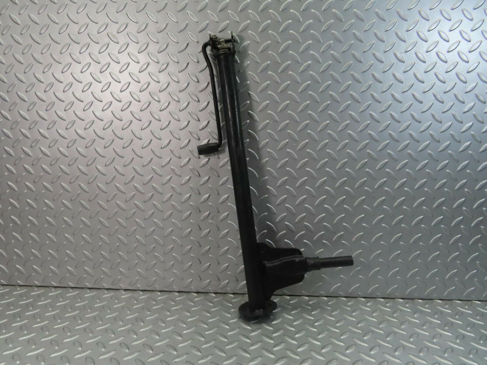 8467 Mercedes-Benz W123 Car Jack 1235830715