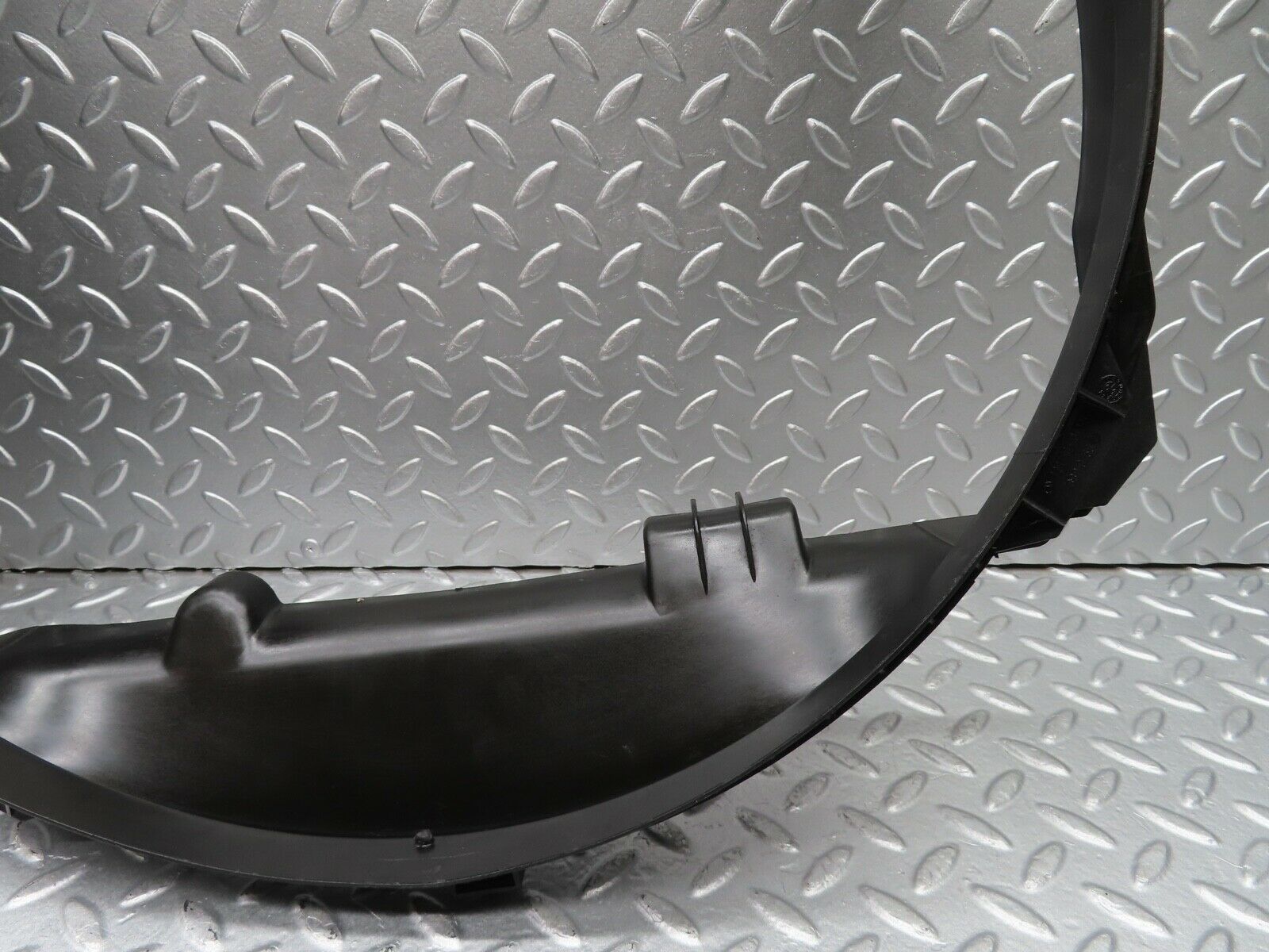 20029 Mercedes-Benz R129 300SL Coupe Radiator Fan Shroud Fan Cover 1295000055