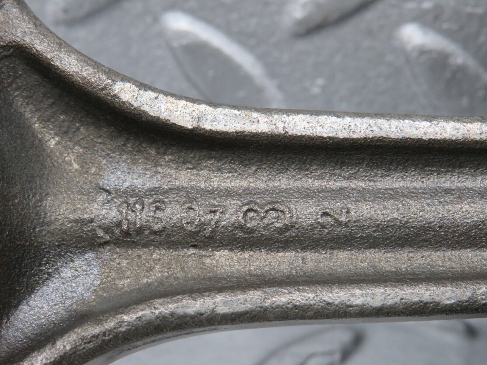 37629 Mercedes-Benz W109 300SEL Piston With Connecting Rod 91.5 mm