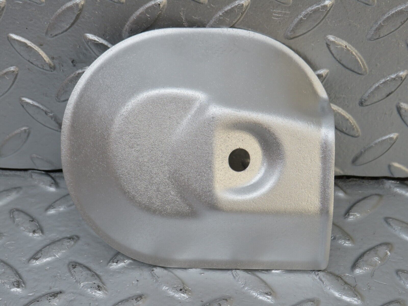 33794 Mercedes-Benz W201 190E 2.0L Engine Mount Bracket Heat Shield Right Side