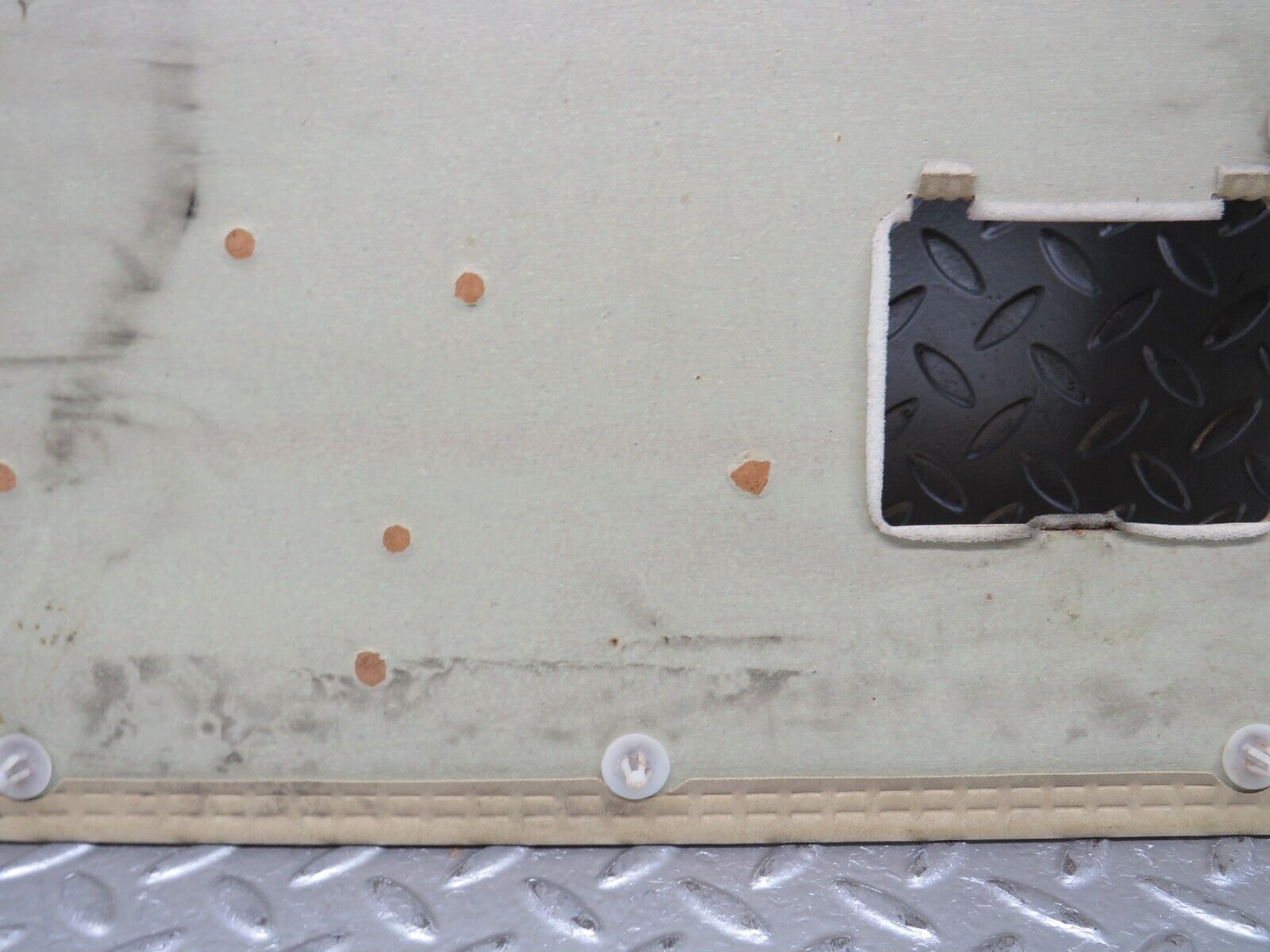 29618 Mercedes-Benz W123 230E Rear Right Door Card Beige