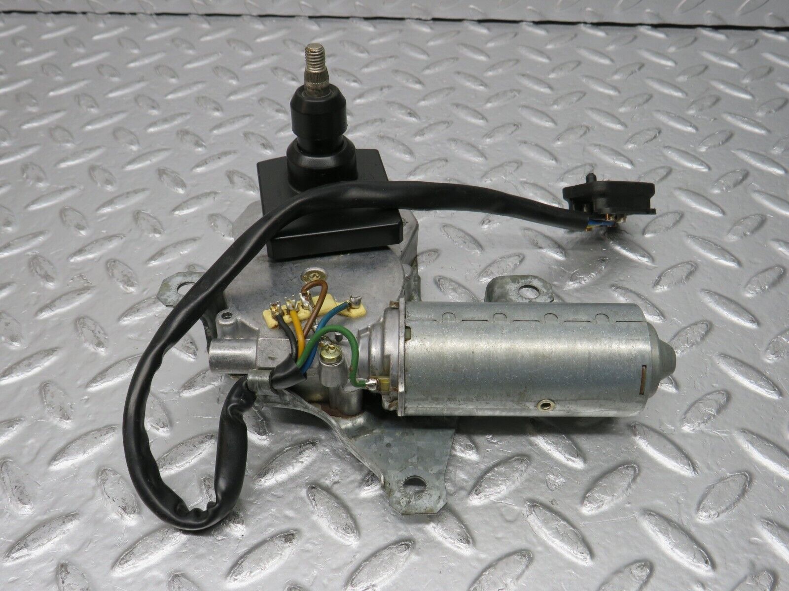 31470 Mercedes-Benz S124 220TE Wagon Rear Wiper Motor 1248201242