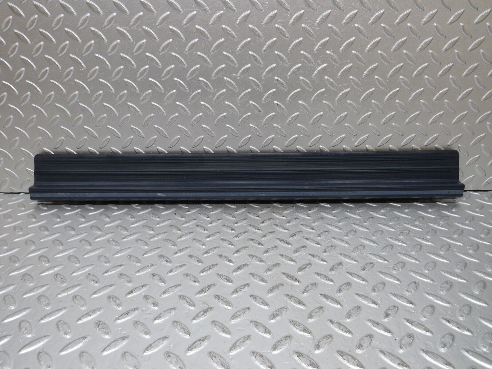31959 Mercedes-Benz W123 230E Front Left Door Sill Trim Blue