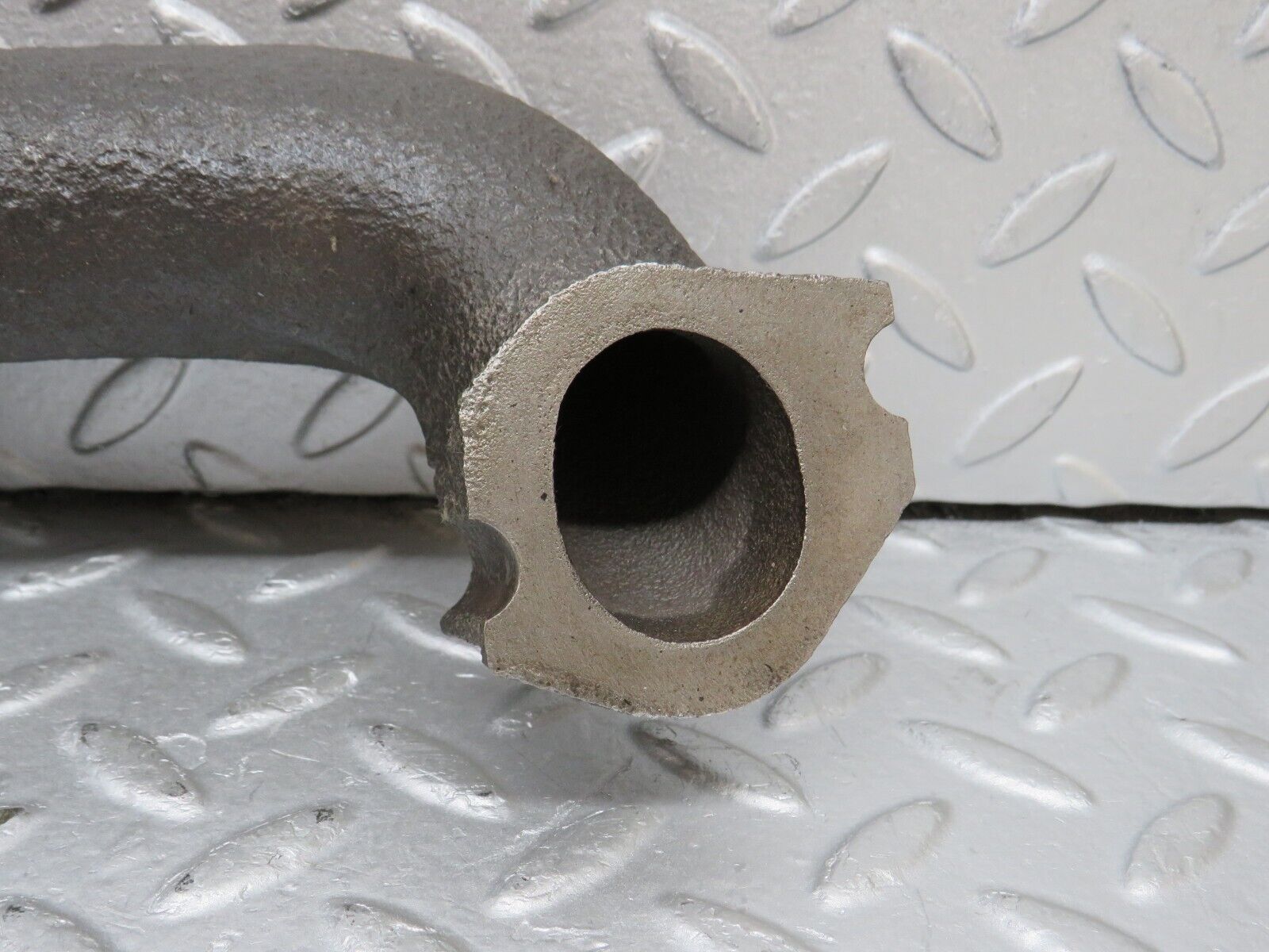 35928 Mercedes-Benz 240D OM616.912 Exhaust Manifold 6151420601