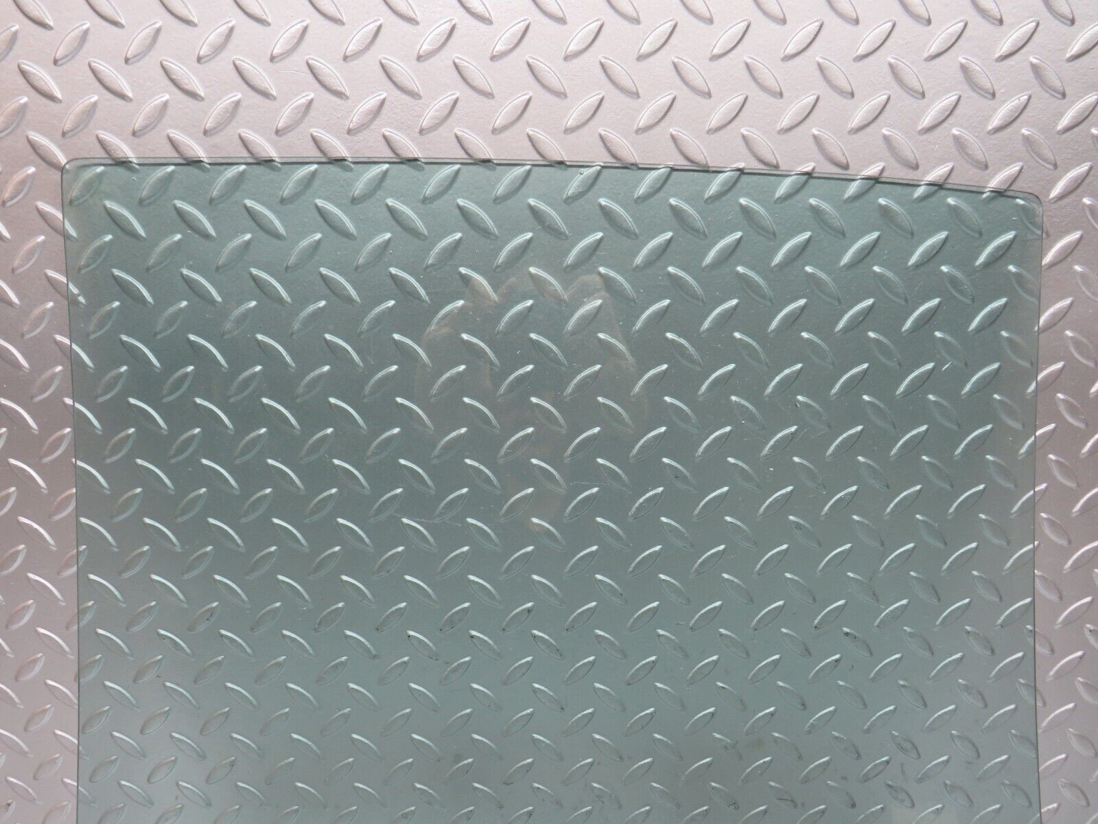 27889 Mercedes-Benz W123 280E Rear Right Door Window Glass