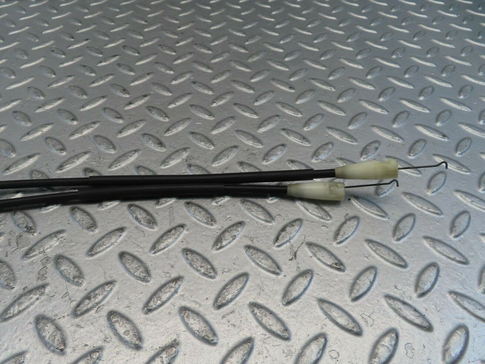 11580 Mercedes-Benz C123 230CE Coupe Heater Control Cable