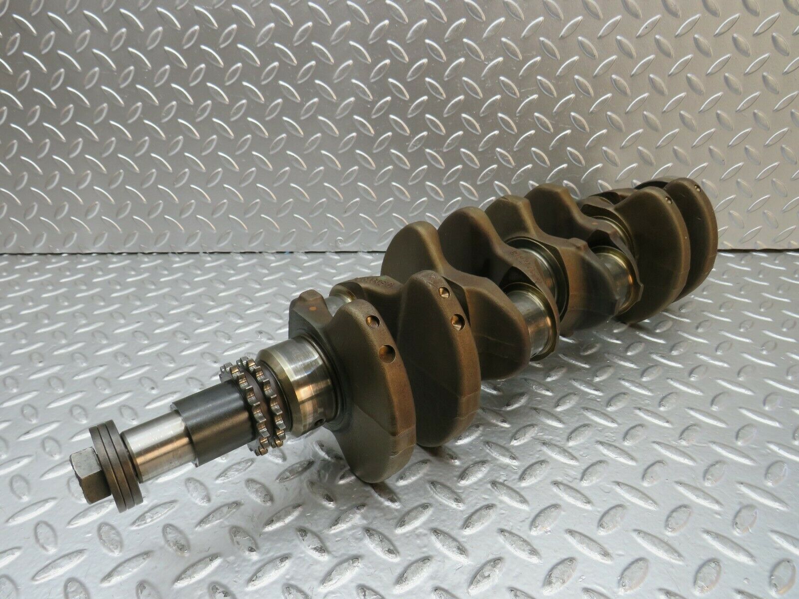 23098 Mercedes-Benz C123 230CE Coupe Crankshaft 10235